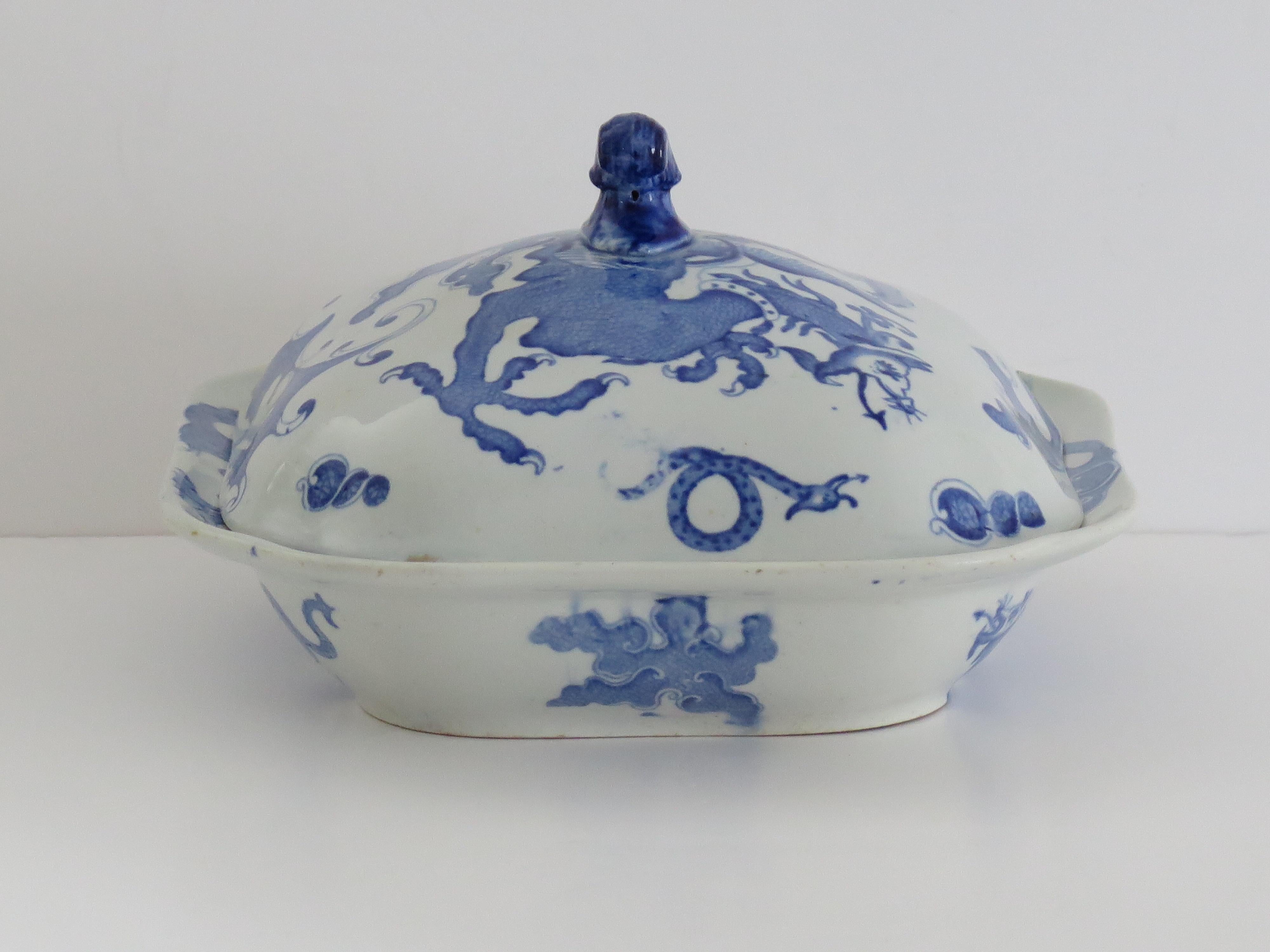 19th Century Georgian Mason's Ironstone Serving Dish & Cover in Chinese Dragon Ptn, Ca 1818 For Sale