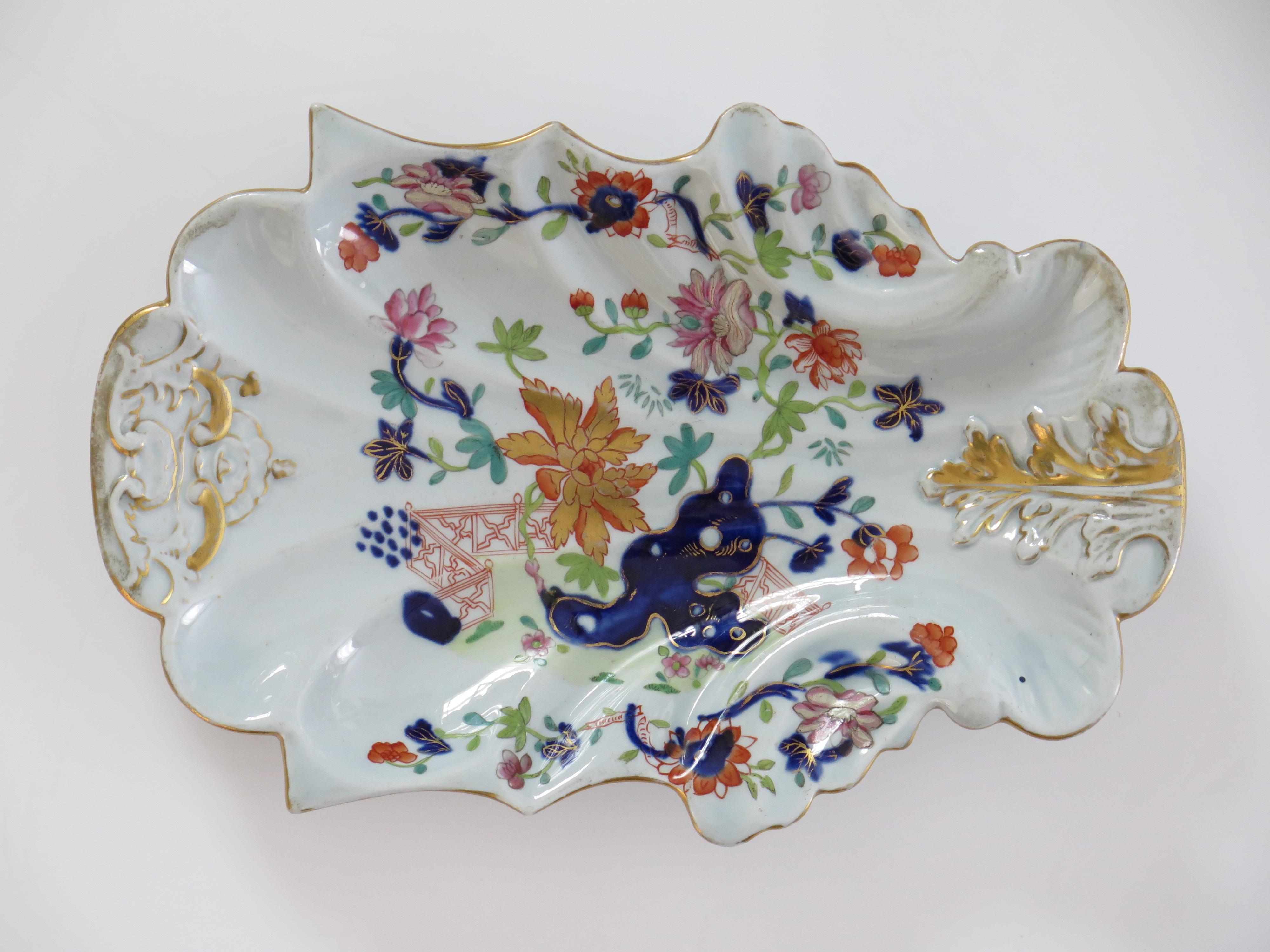 This is a very good hand painted Mason's ironstone Serving Dish or Platter  in the Fence, Rock and Tree gilded pattern, from their earliest George IIIrd period, circa 1818.

The piece is well potted with a rectangular shape with moulded sides all on