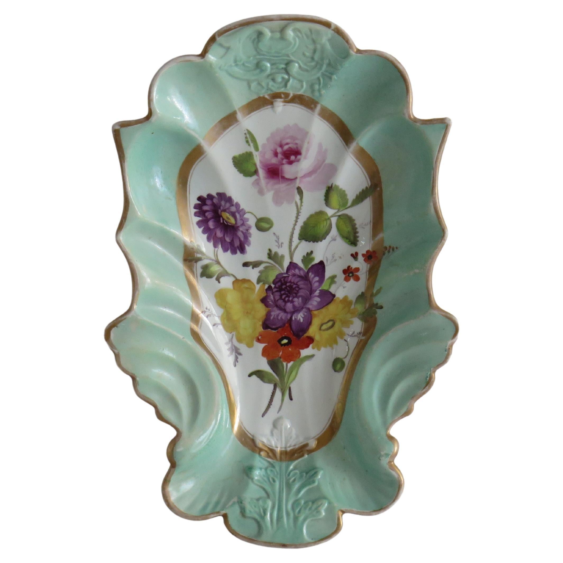 Plato o fuente de servir georgiano de Mason's Ironstone en Ptn de flores mixtas, ca 1818 en venta
