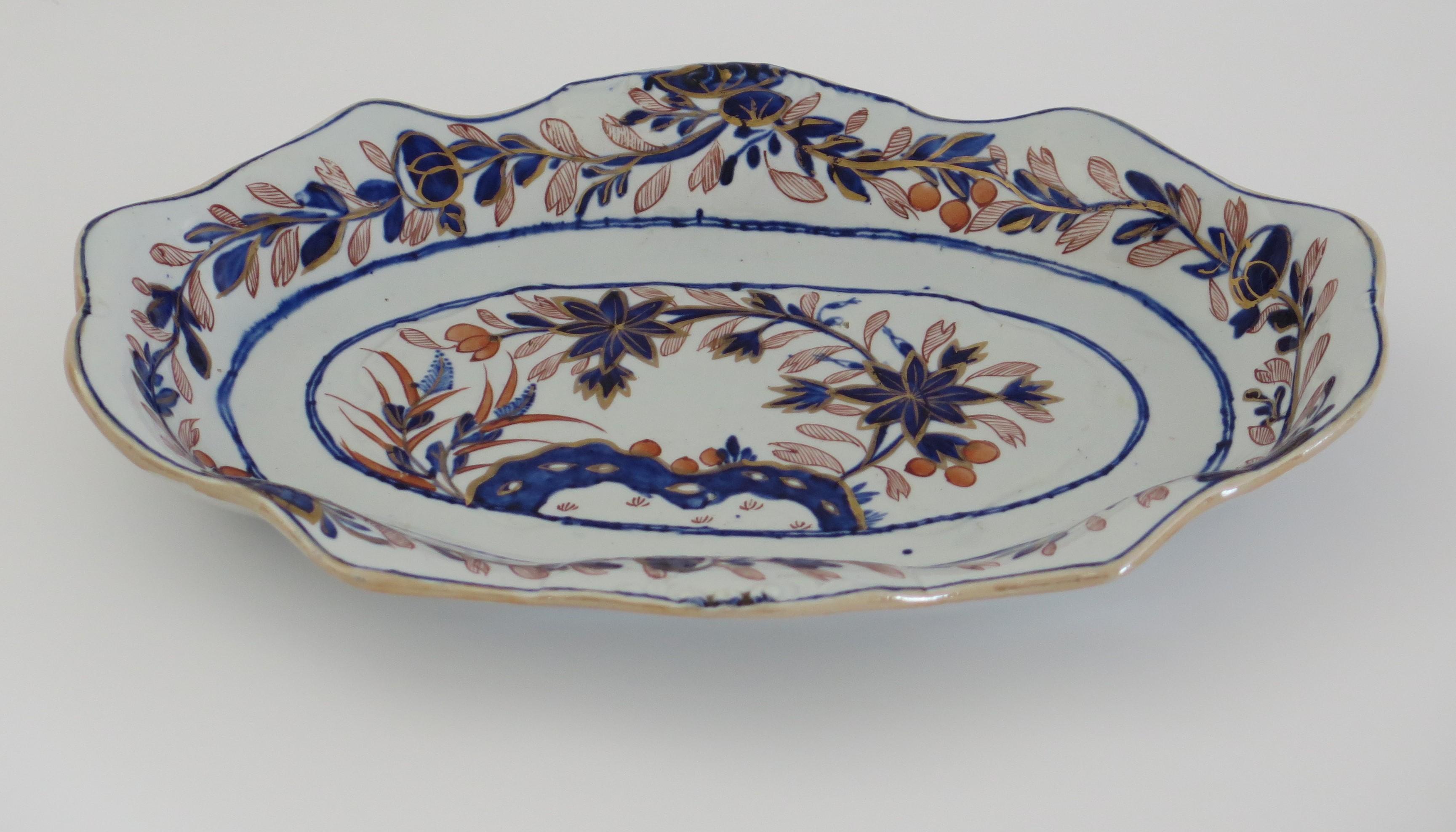 Georgian Mason's Ironstone Serving Platter Rock, Leaves and Flowers Ptn, Ca 1818 In Good Condition For Sale In Lincoln, Lincolnshire