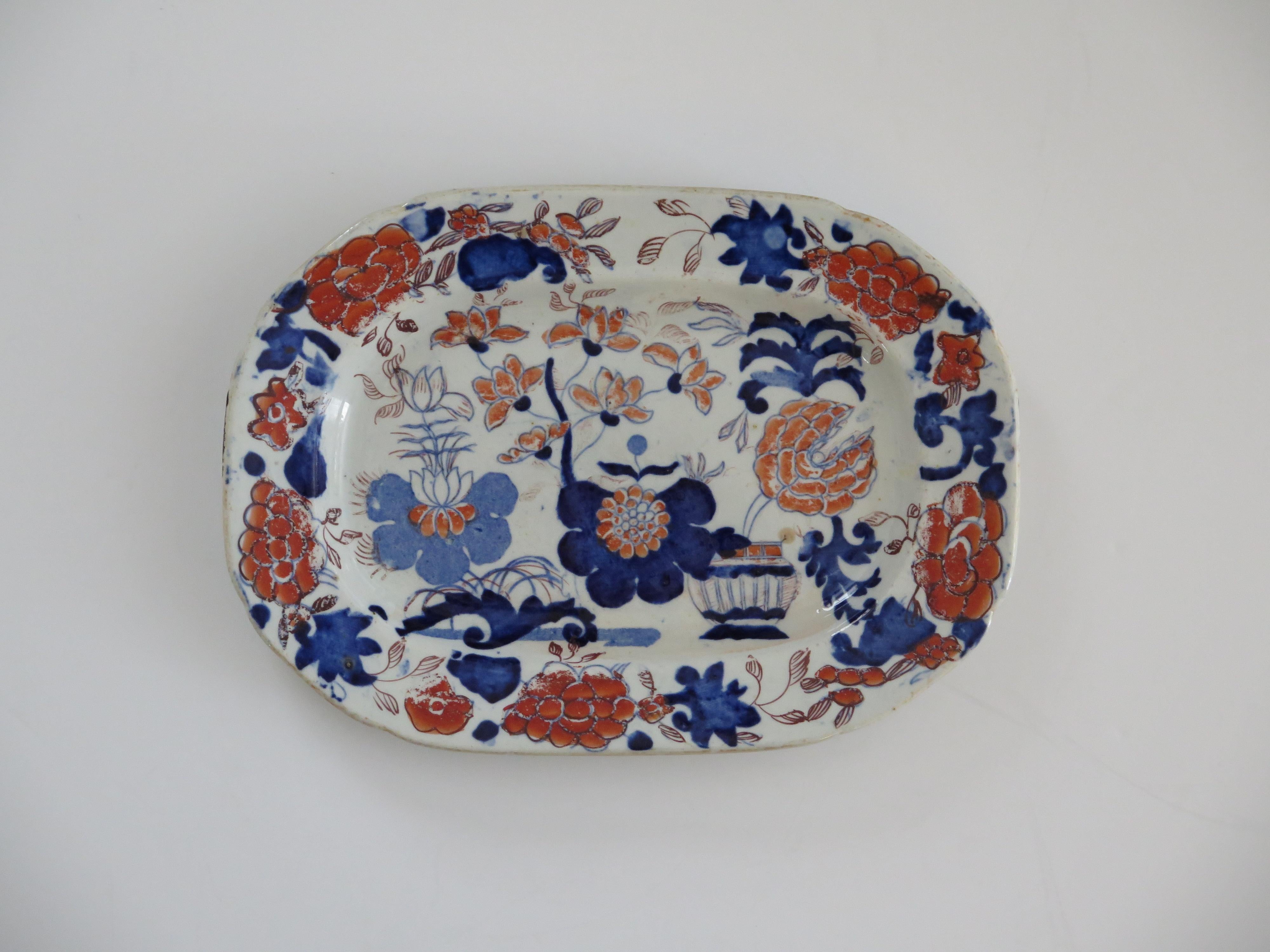 Hand-Painted Georgian Mason's Ironstone small Platter in Basket Japan Pattern, circa 1818 For Sale
