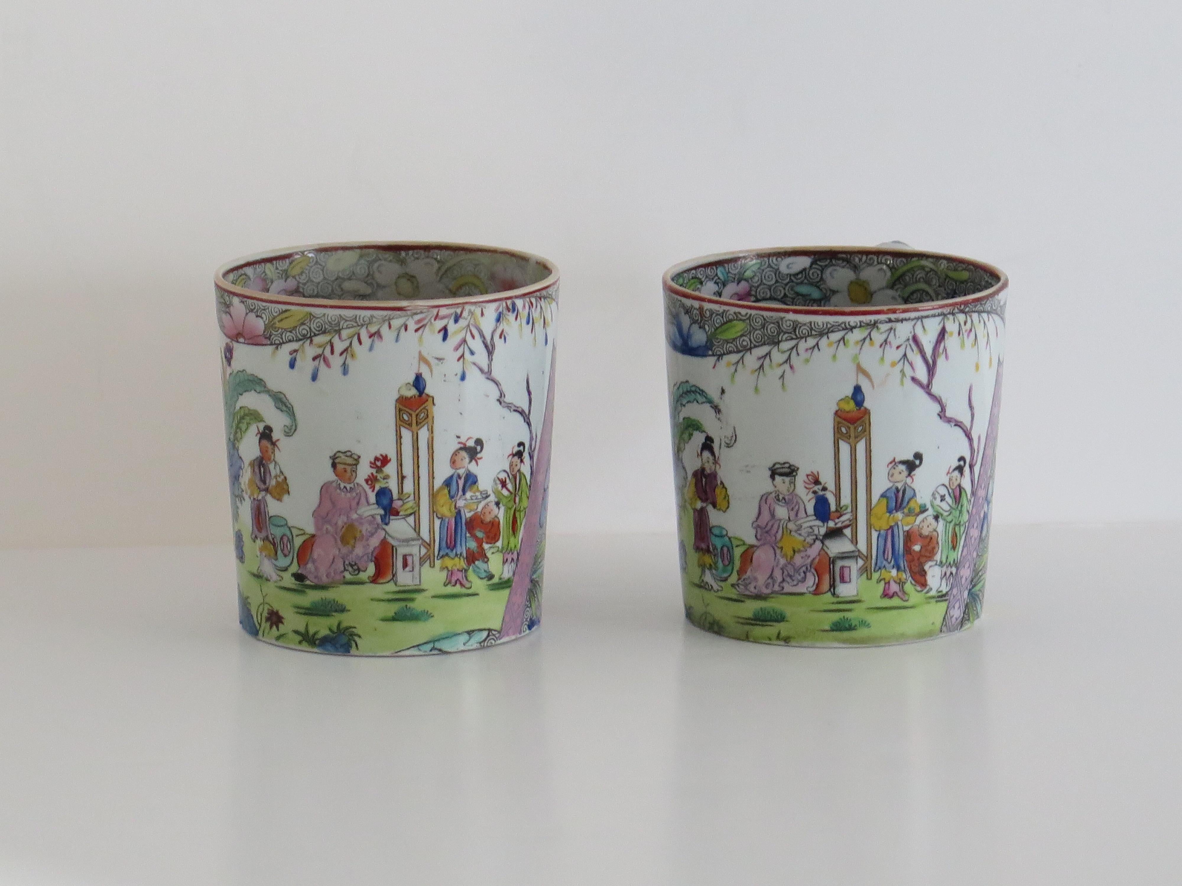 Hand-Painted Georgian Mason's PAIR of Mugs Ironstone in Chinese Scroll Ptn very rare, Ca 1818 For Sale