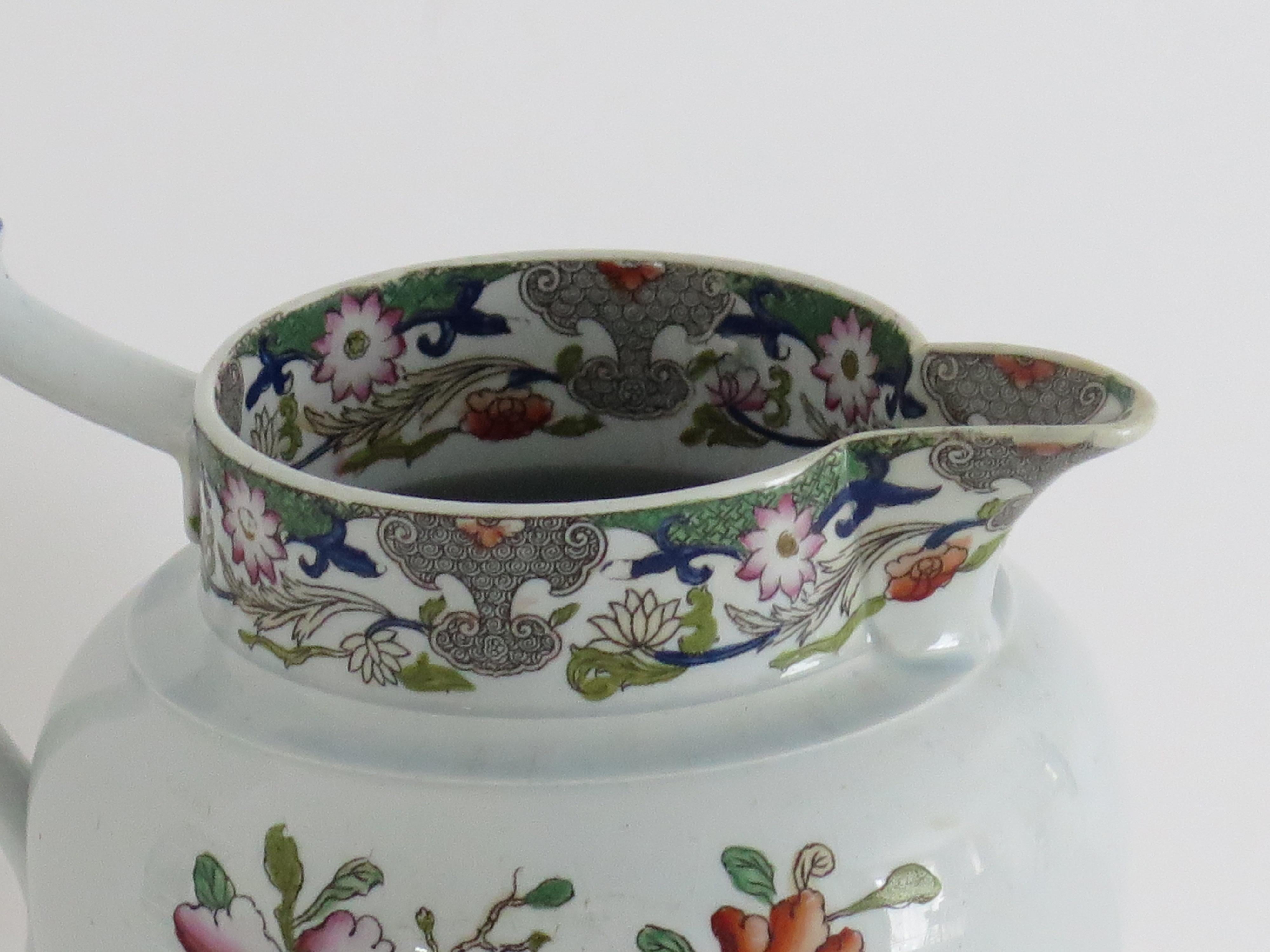 Pichet ou pichet en pierre de fer de style géorgien rare dans une table et un pot à fleurs, vers 1818 en vente 3