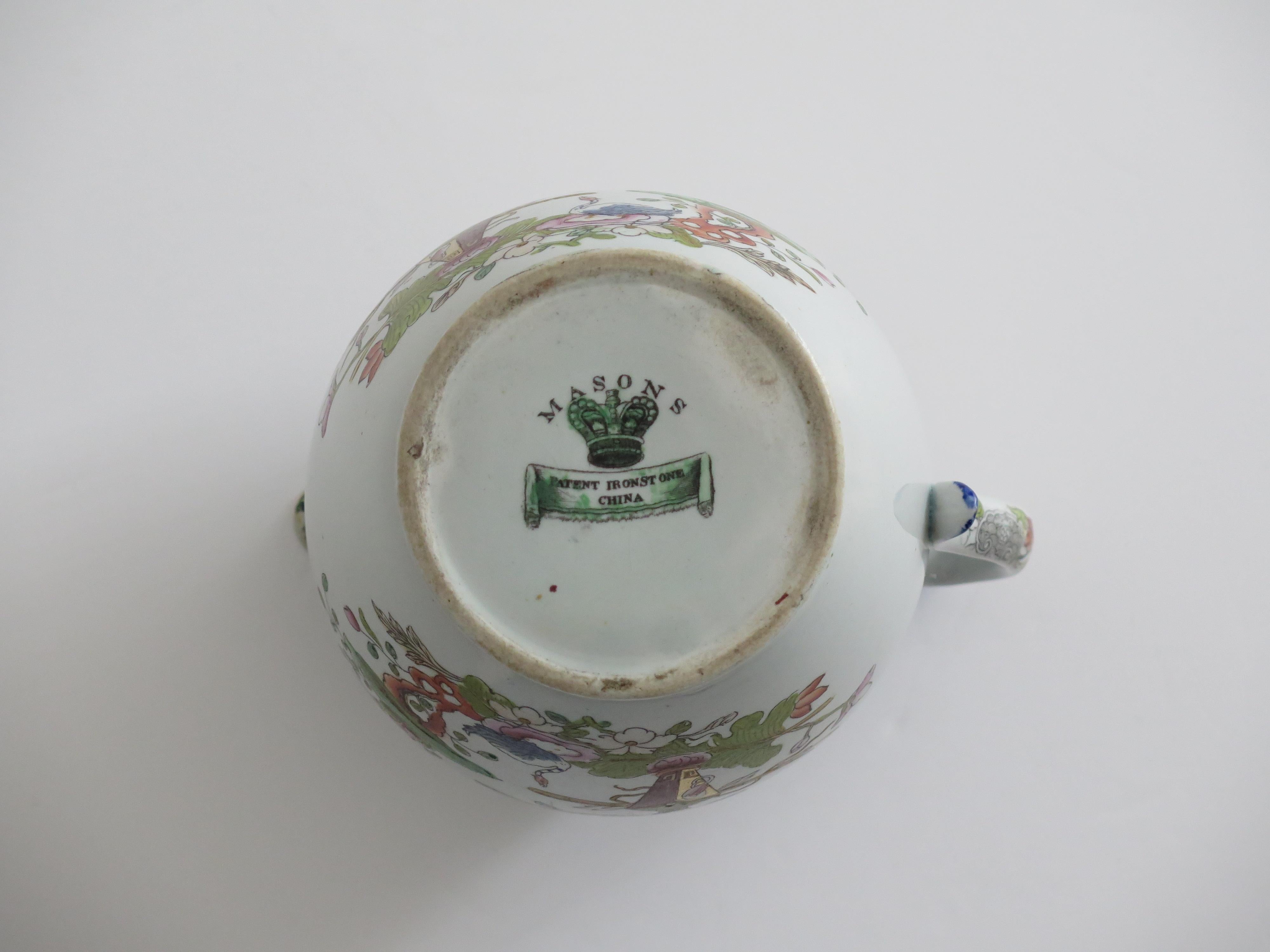 Pichet ou pichet en pierre de fer de style géorgien rare dans une table et un pot à fleurs, vers 1818 en vente 6