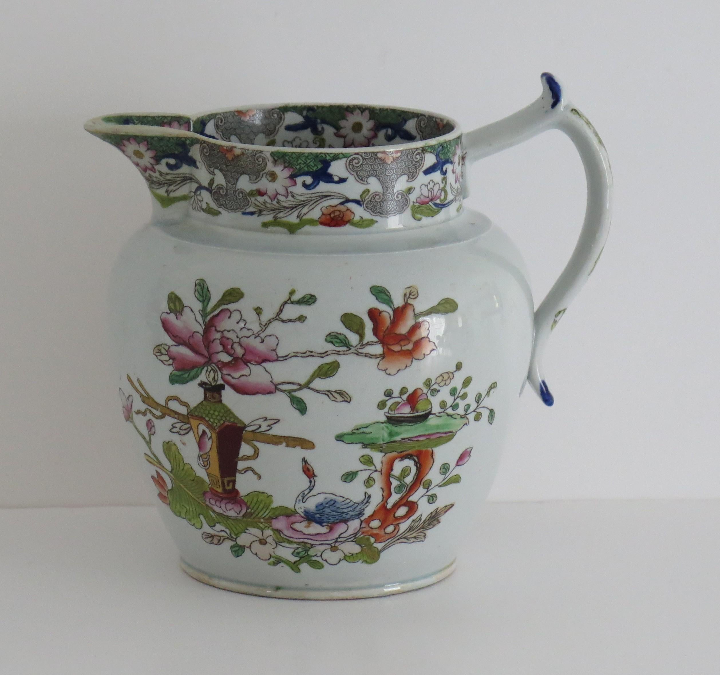 Georgien Pichet ou pichet en pierre de fer de style géorgien rare dans une table et un pot à fleurs, vers 1818 en vente