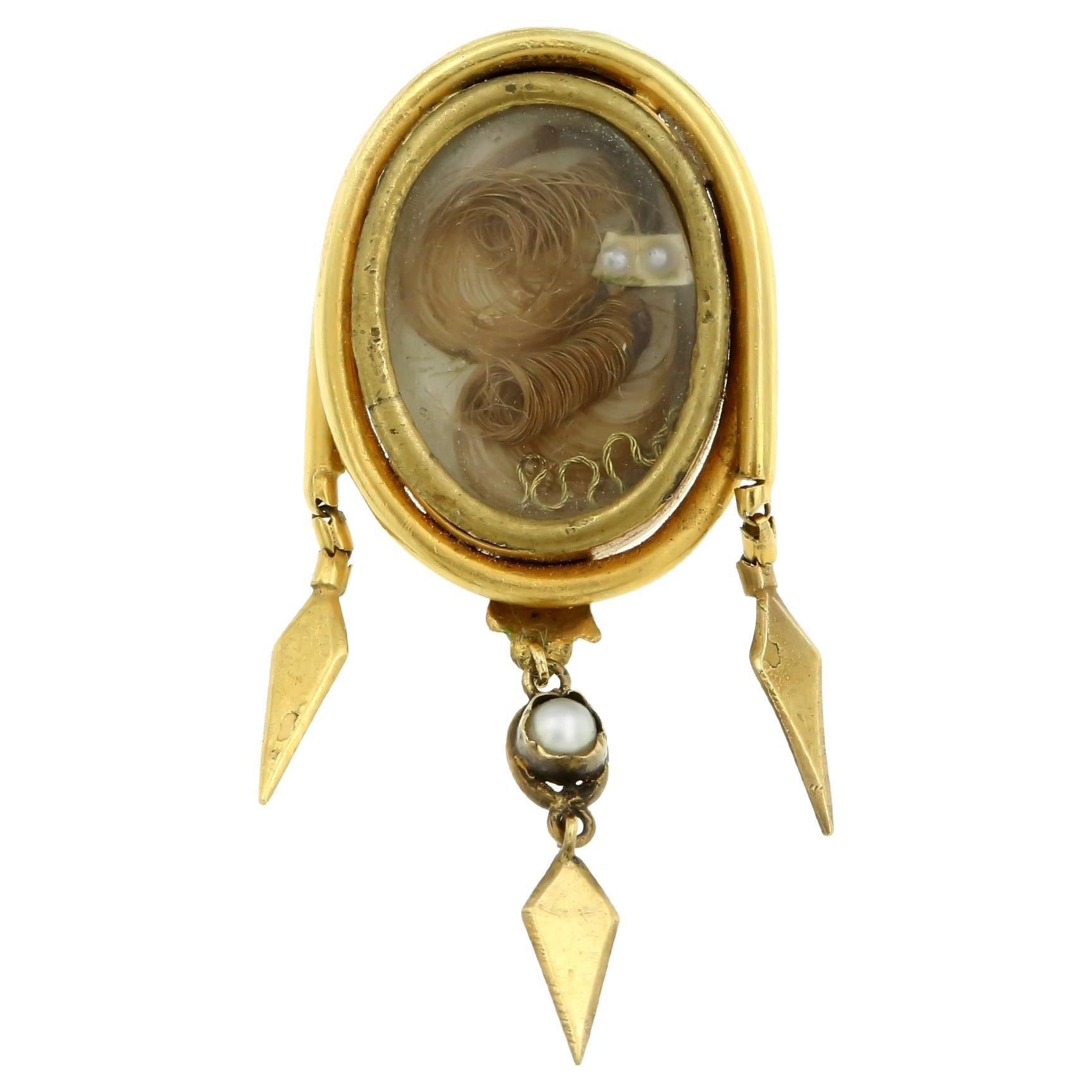 Georgian Memorial Hair and Locket Brooch/Pendant in 15ct Gold, Circa 1830