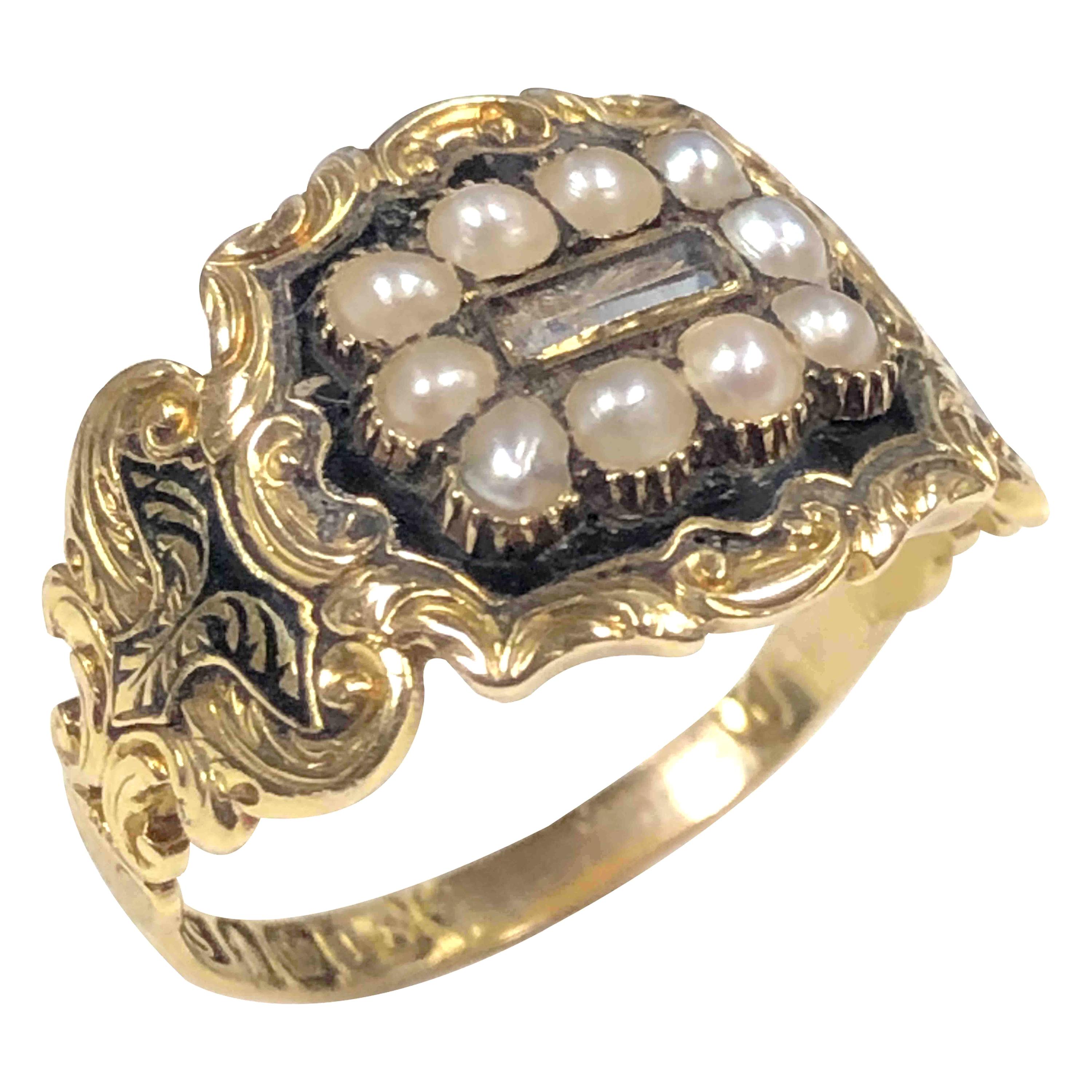 Georgian Georgianischer Memento-Ring aus Gold mit Edelsteinen im Angebot