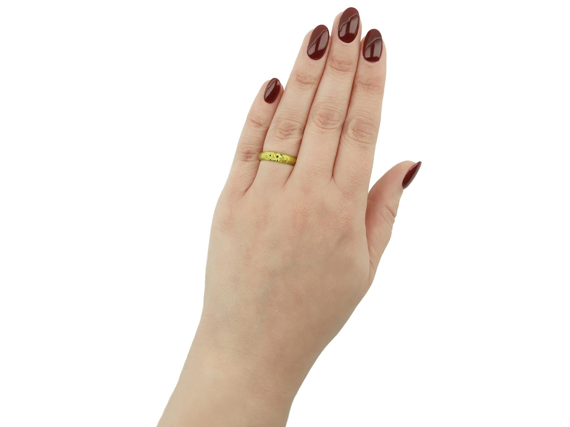Georgian memorial skull ring, circa 1777. In Good Condition In London, GB