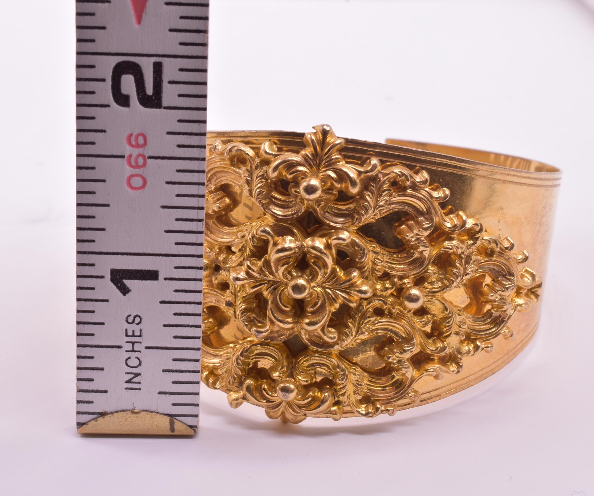 Georgian Metal Cuff Bracelet with Ornate Ornamentation For Sale 7