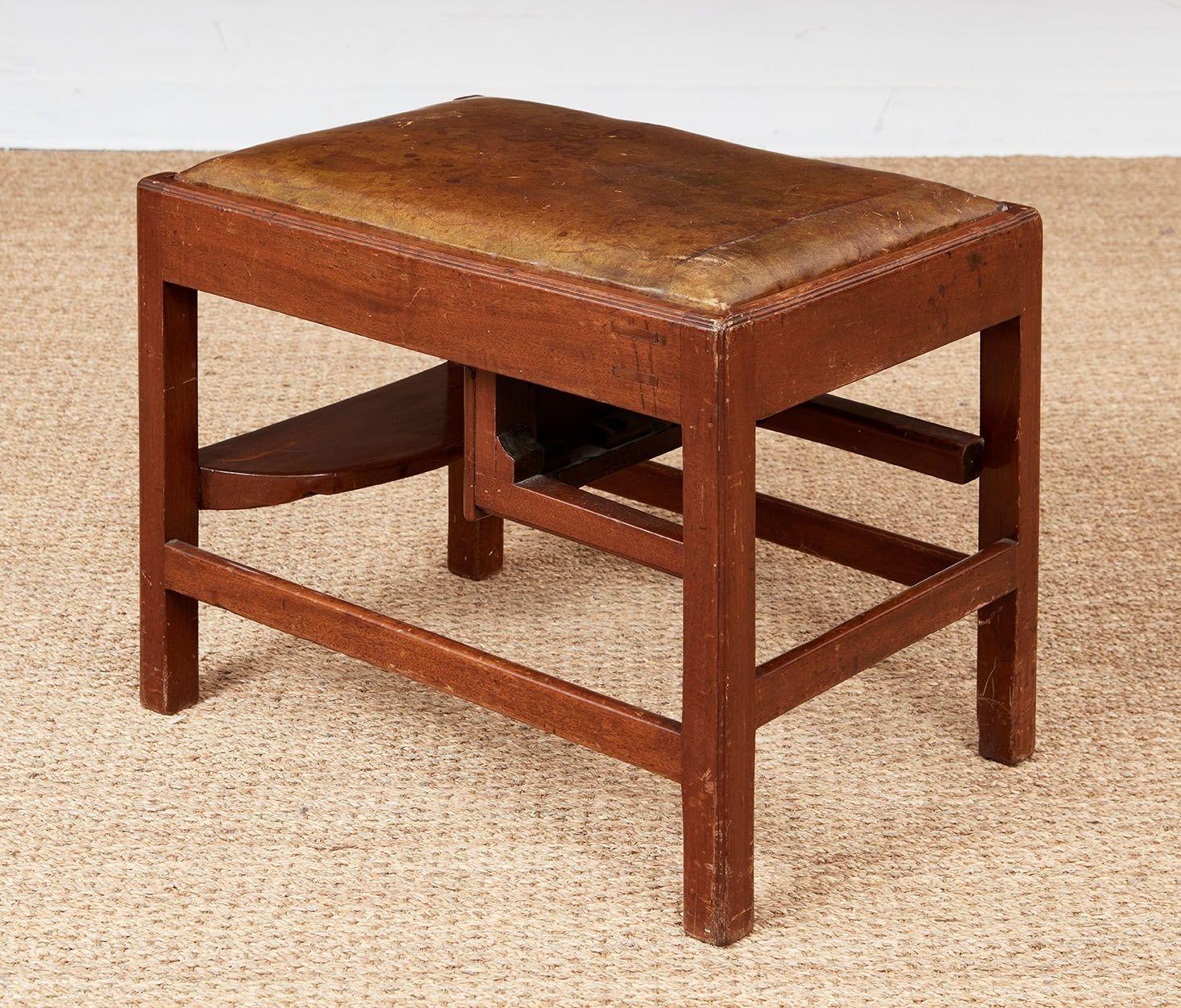 Georgian Metamorphic Library Steps/Stool For Sale 2