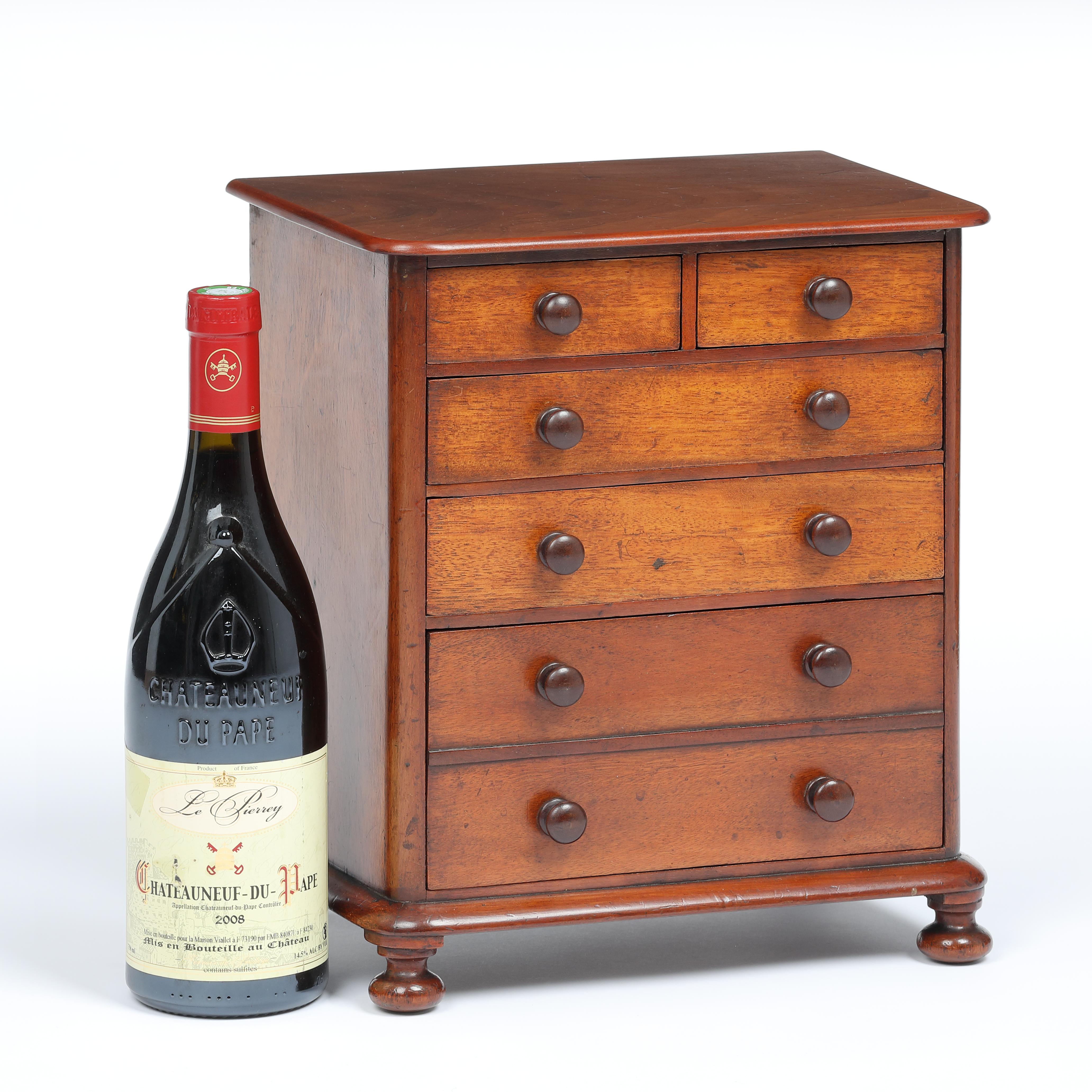 Mahogany Georgian miniature mahogany chest of drawers For Sale