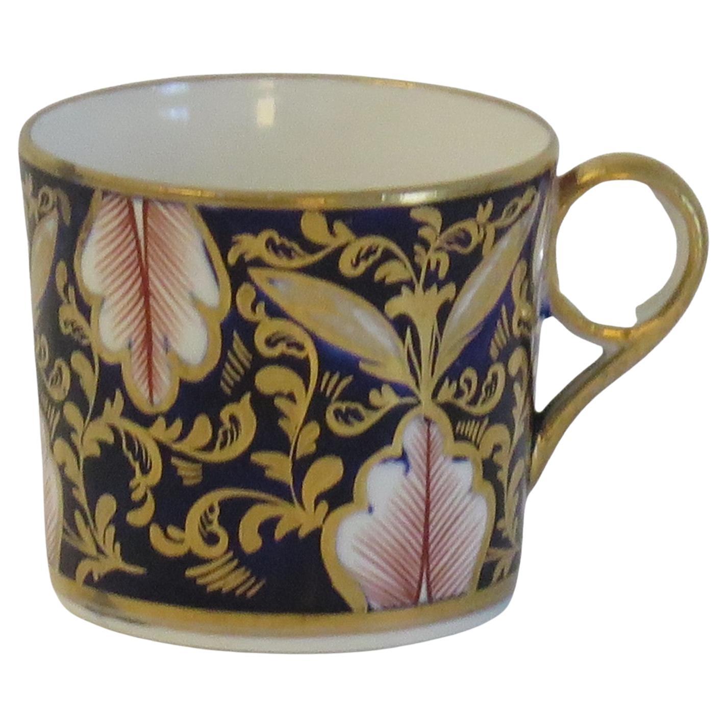 Georgian Minton Porcelain Coffee Can Hand Painted in Pattern 641, Ca 1805 For Sale