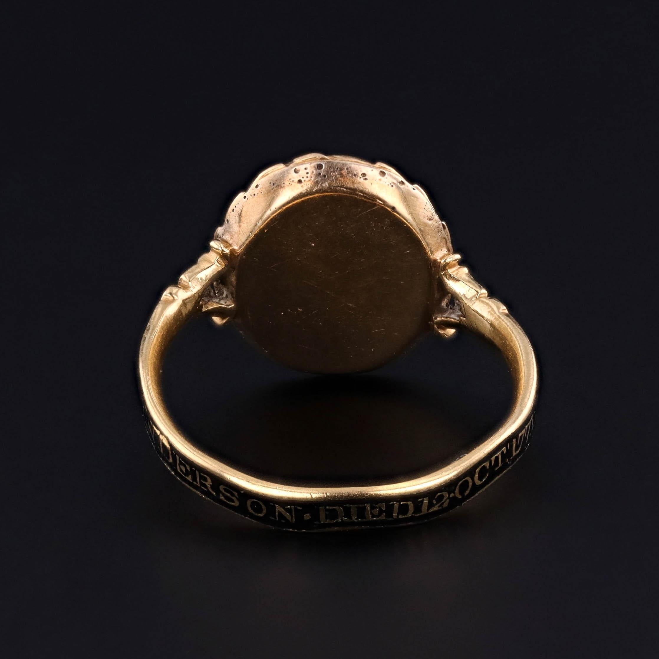 Women's or Men's Georgian Mourning Ring of 18k Gold For Sale
