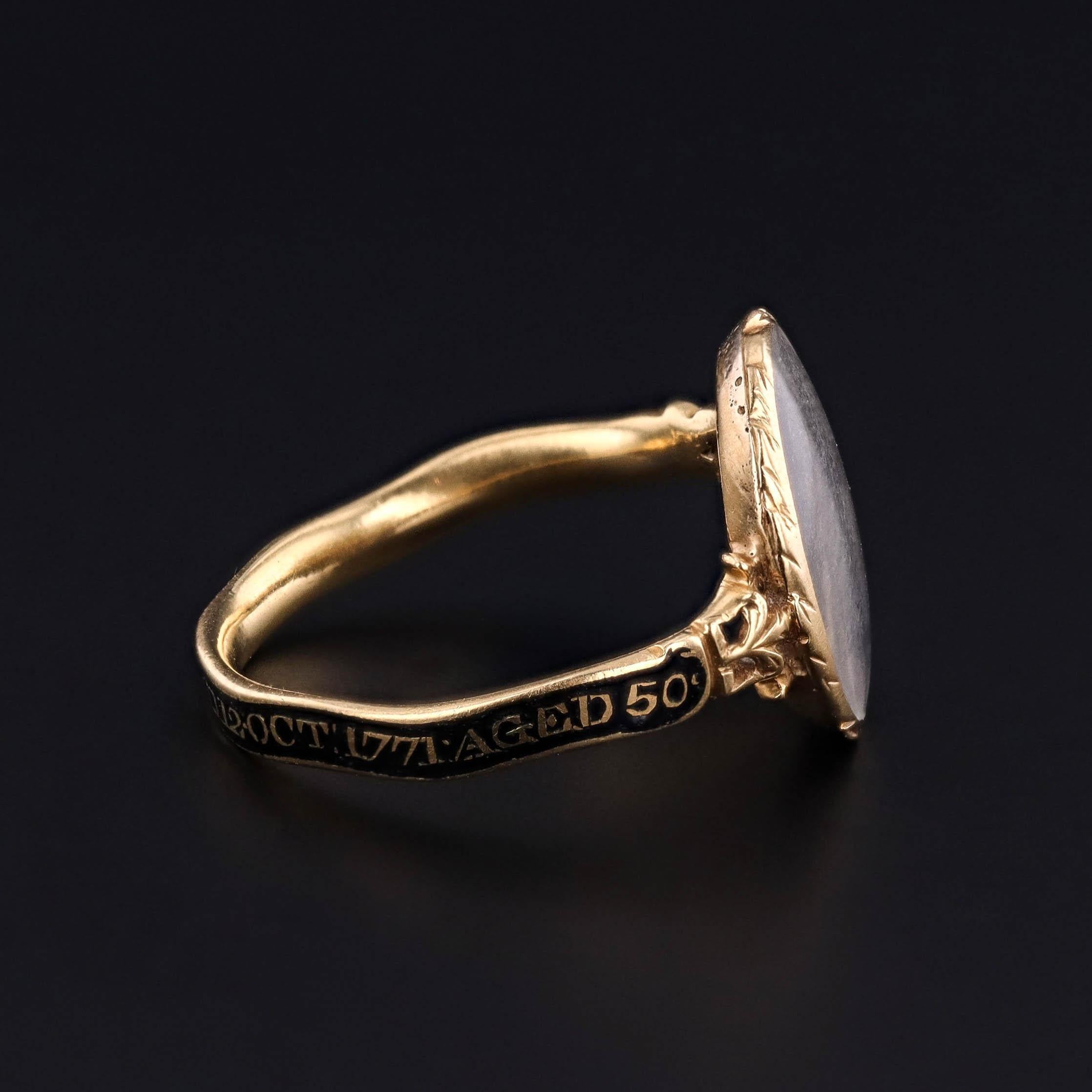 Georgian Mourning Ring of 18k Gold For Sale 1