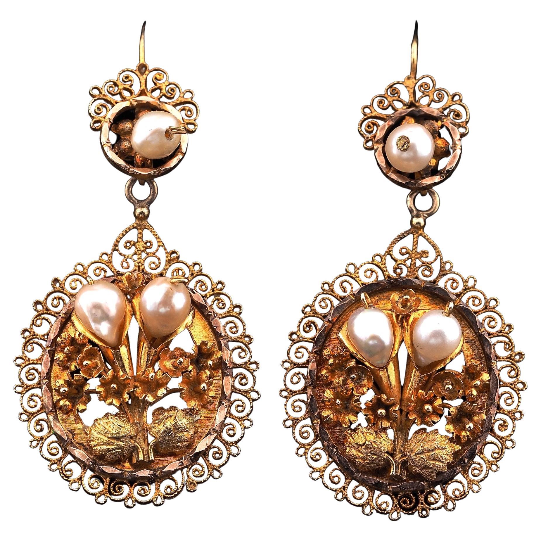 Seltene georgianische Perlen-Blumen Bunch-Ohrringe im Angebot