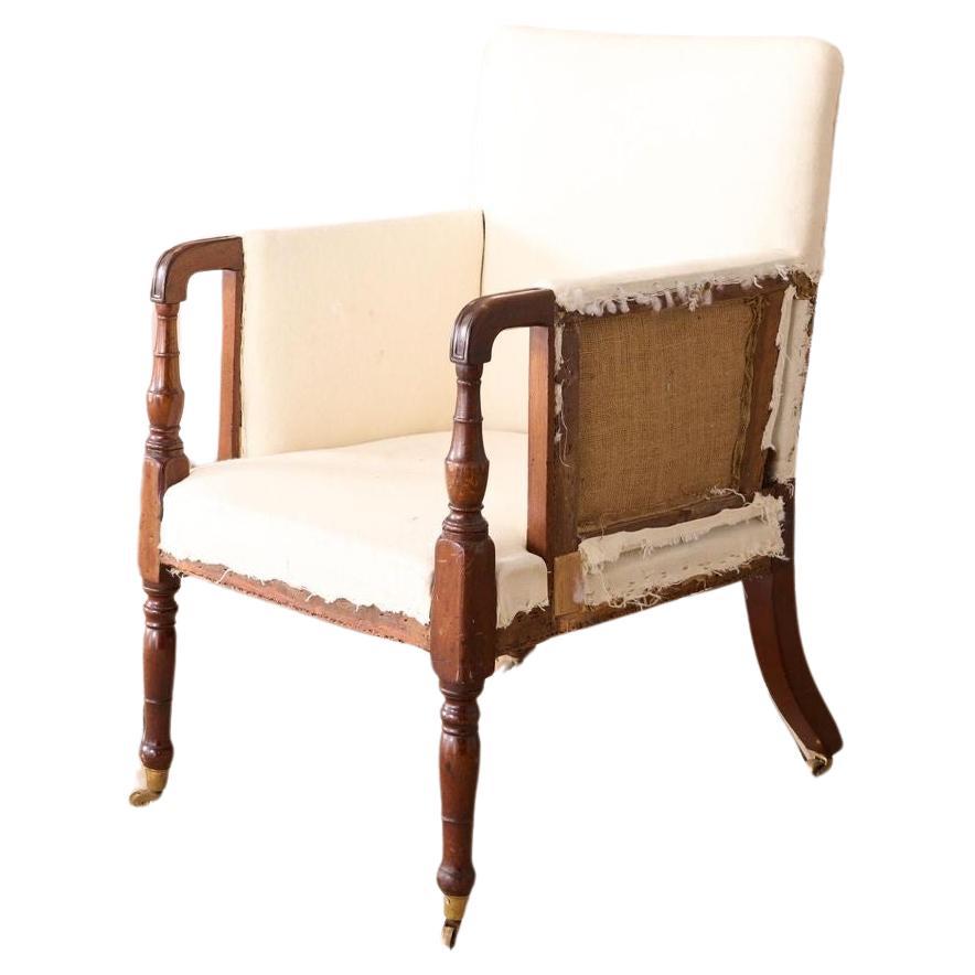 Georgian Neat proportioned mahogany framed armchair For Sale