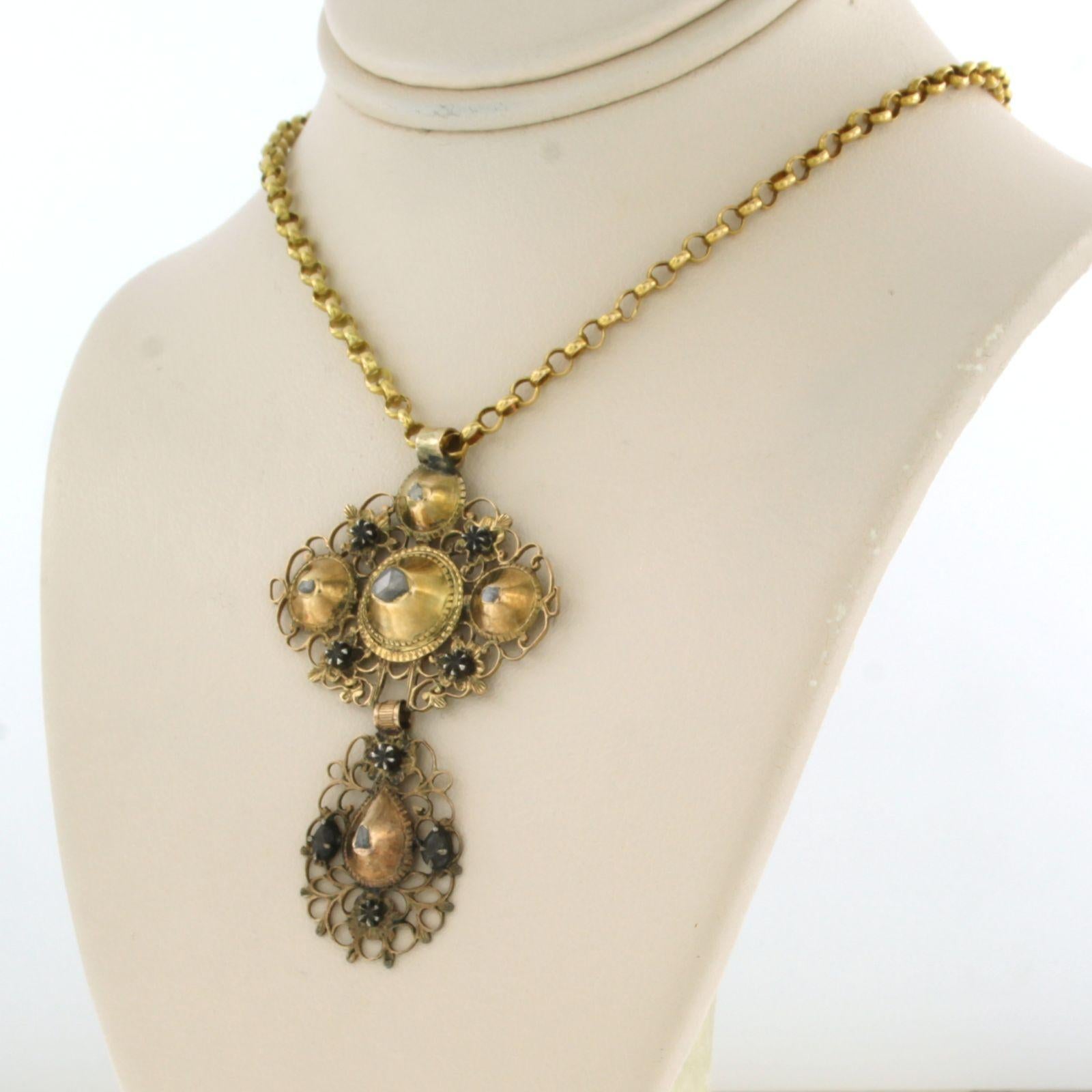 Collar georgiano con diamantes talla rosa Oro amarillo de 18 quilates 9,0 gramos en Excelente estado para la venta en The Hague, ZH