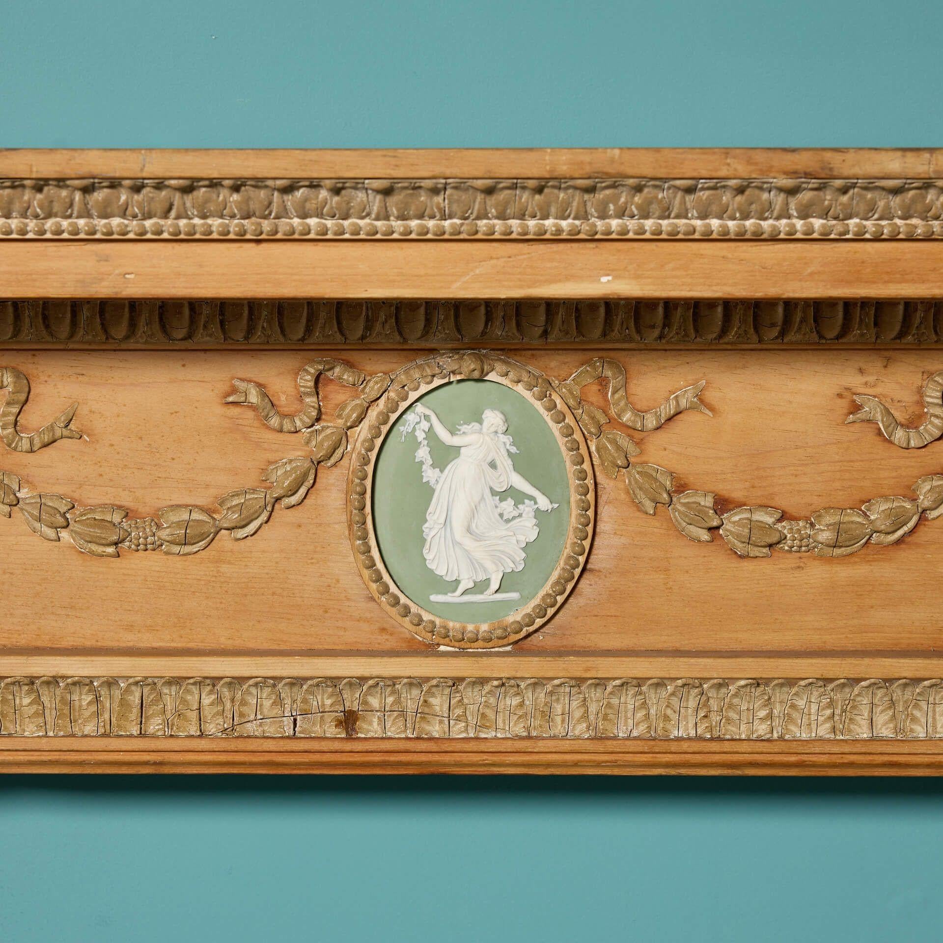 Chimenea neoclásica georgiana con placas de Wedgwood en Bueno estado para la venta en Wormelow, Herefordshire