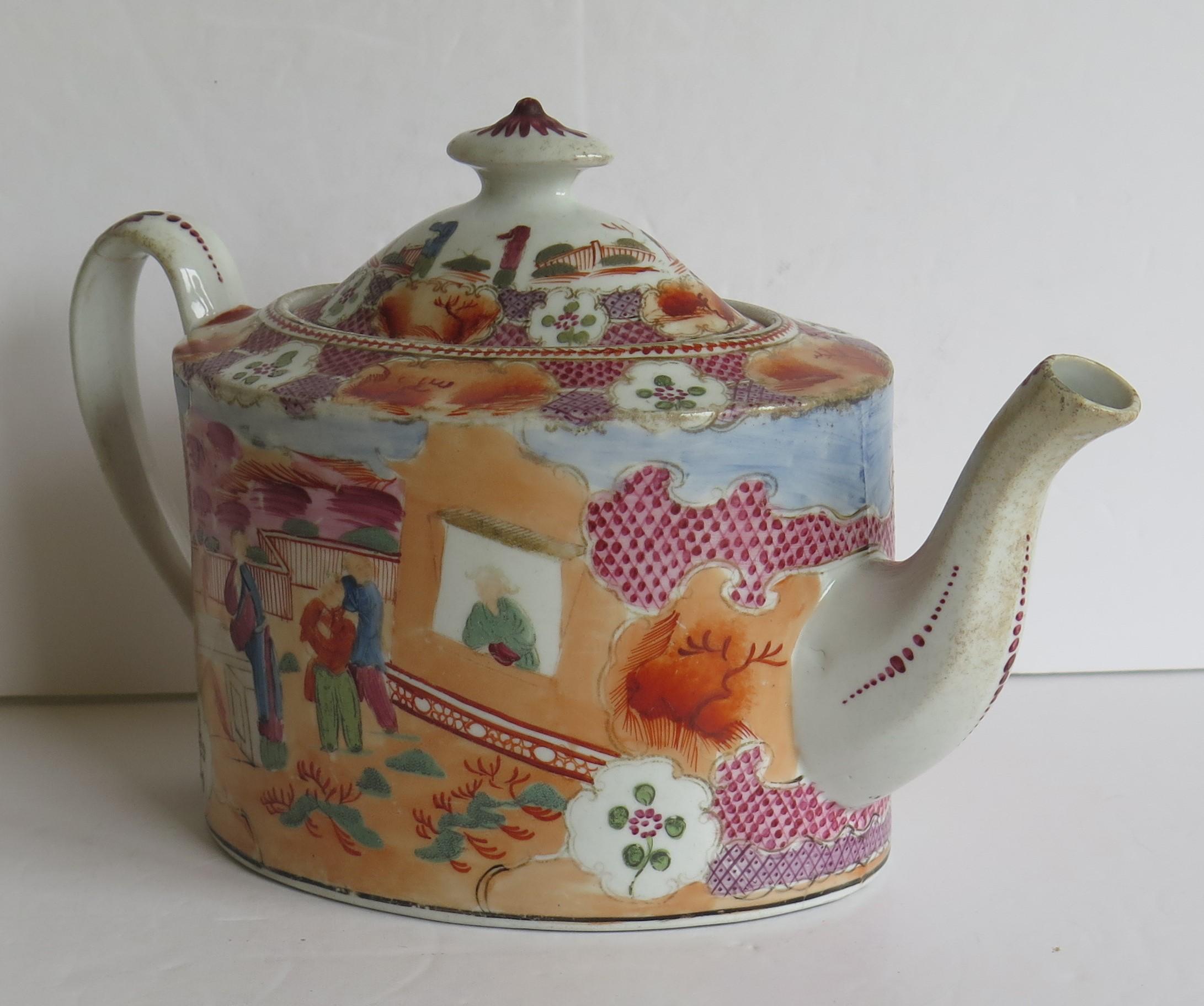 Hand-Painted Georgian New Hall Porcelain Oval Teapot with Boy in Window Pattern 425, Ca 1802 For Sale