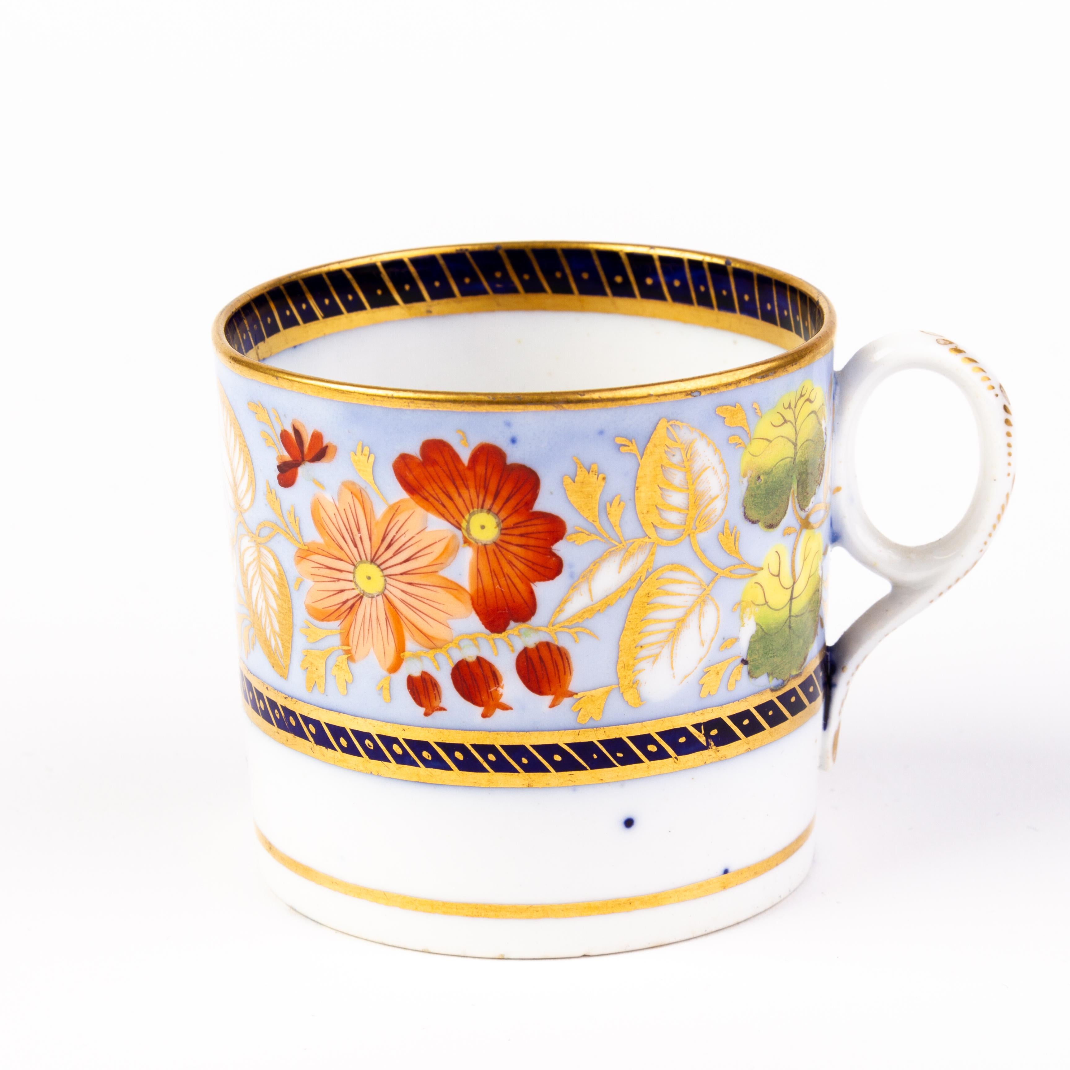 Georgian Newhall English Polychrome Porcelain Coffee Cup 18th Century In Good Condition For Sale In Nottingham, GB