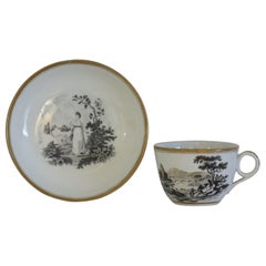 Tazza da tè e piattino in porcellana georgiana Newhall Duo Bat Printed Ptn, circa 1805