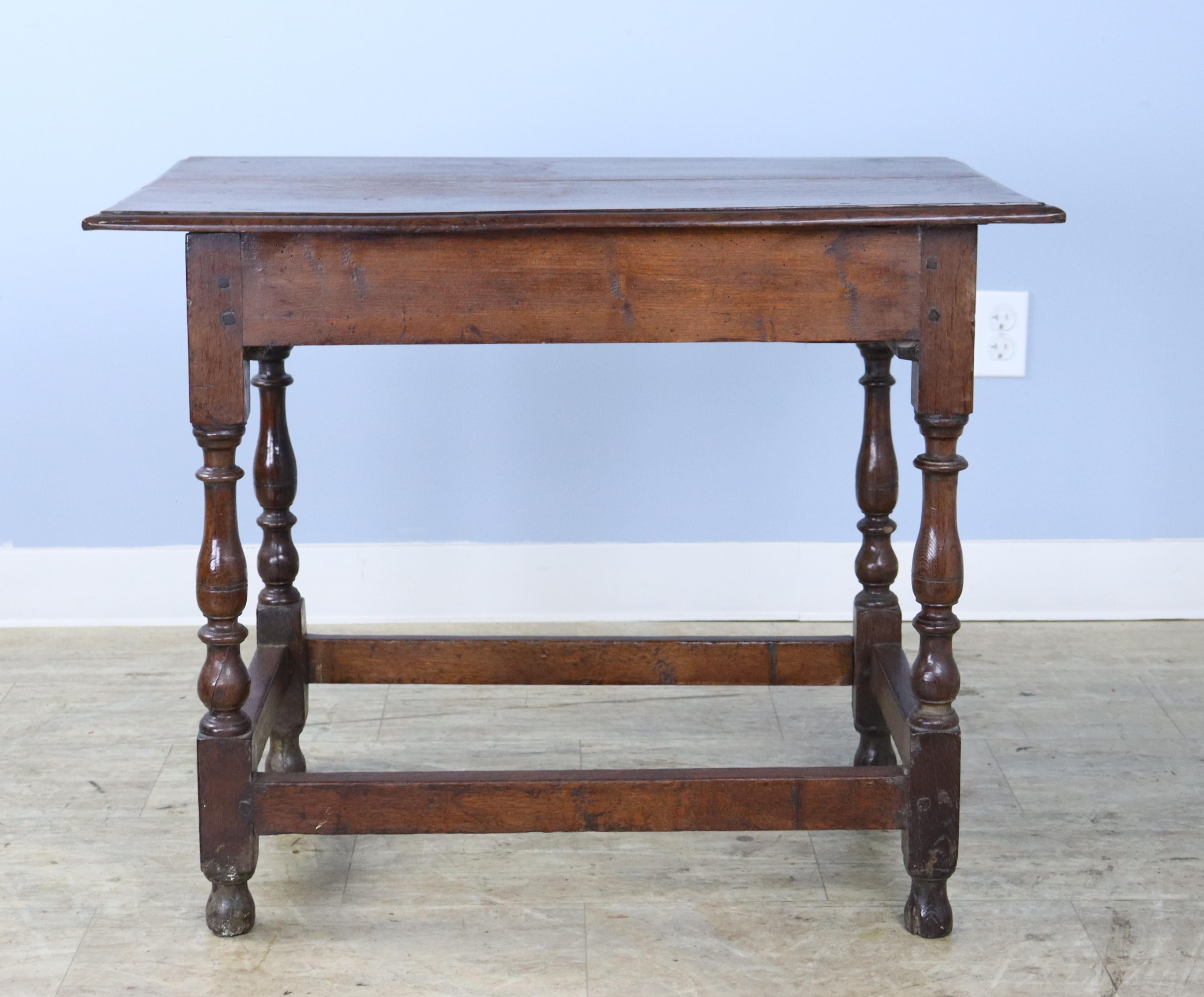 Georgian Oak 18th Century Side Table For Sale 1
