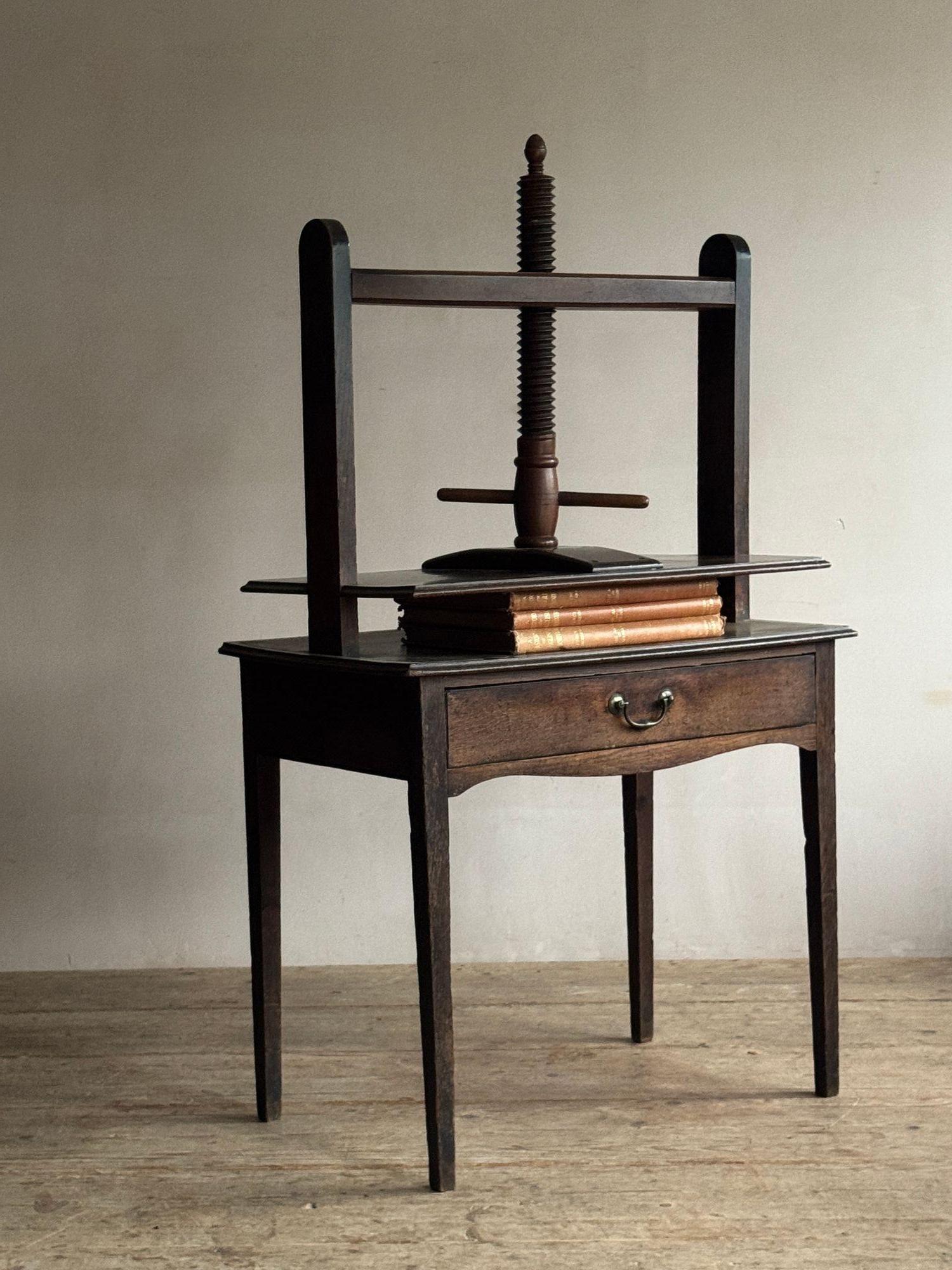 Georgian oak book press table For Sale 6