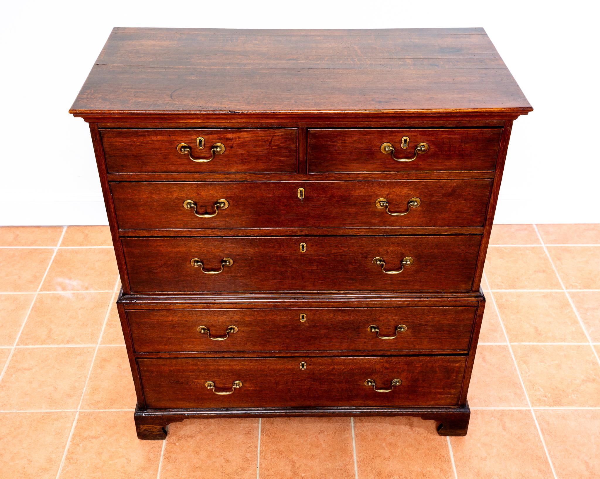Pecho de roble georgiano en el pecho de cajones 1750 Antiguo Tallboy Country Farmhouse en venta 10