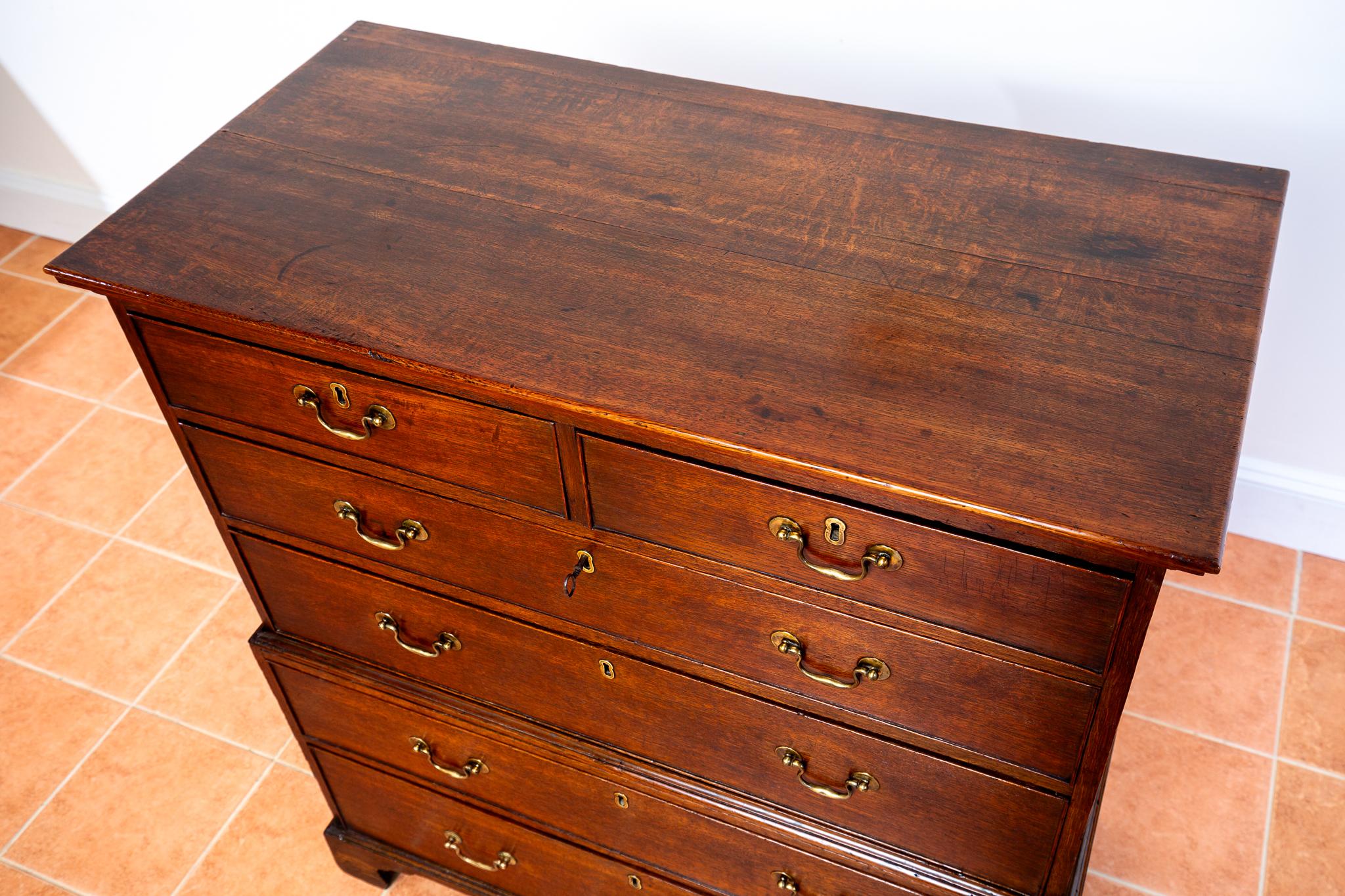 Pecho de roble georgiano en el pecho de cajones 1750 Antiguo Tallboy Country Farmhouse en venta 11