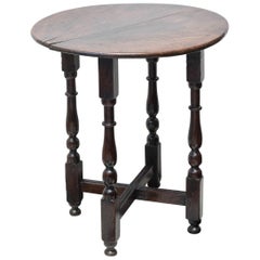 Antique Georgian Oak Circular Tavern Table on Turned Legs and a Stretcher Base