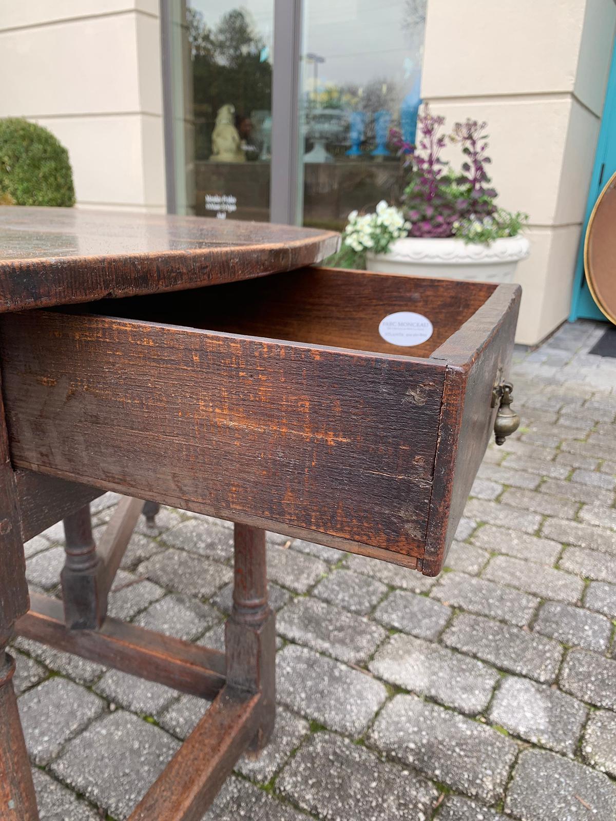 Wood Georgian Oak Drop Leaf Oval Table with Drawer, circa 1720