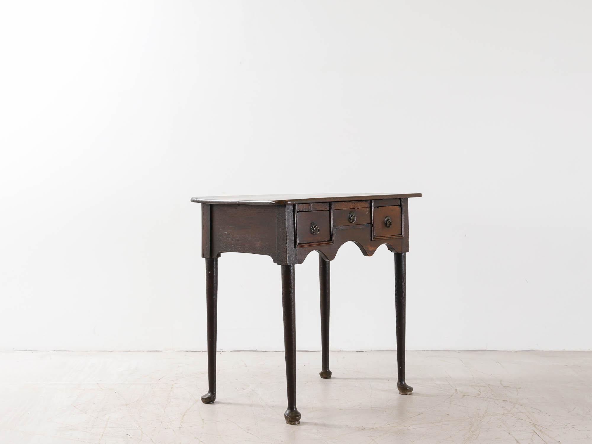 Georgian Oak Lowboy Inglés en venta