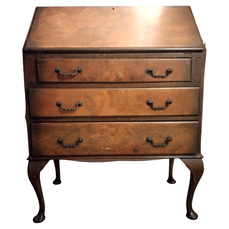 Oak Writing Bureau For Sale at 1stDibs