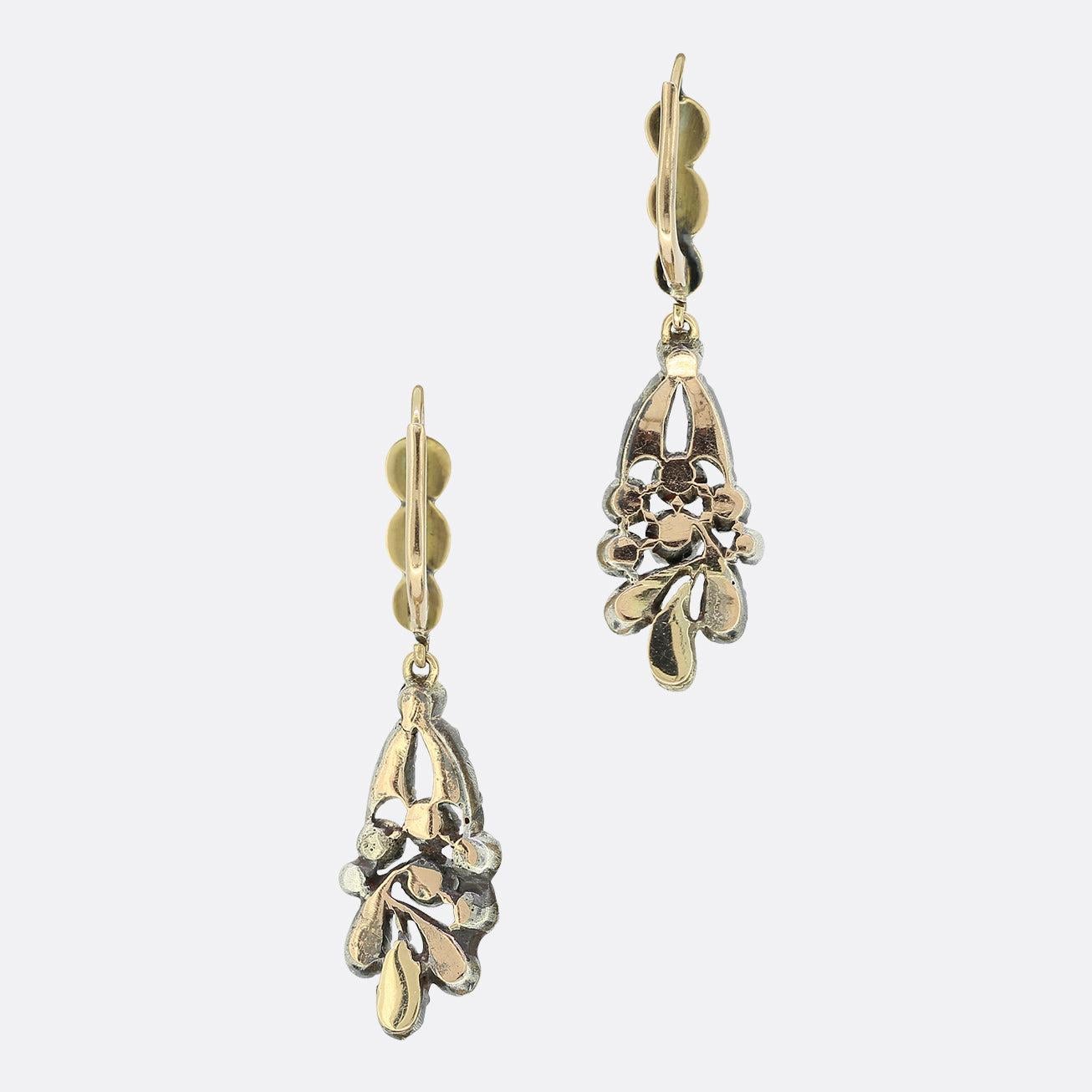 Georgien Boucles d'oreilles pendantes géorgiennes en diamant taille ancienne en vente