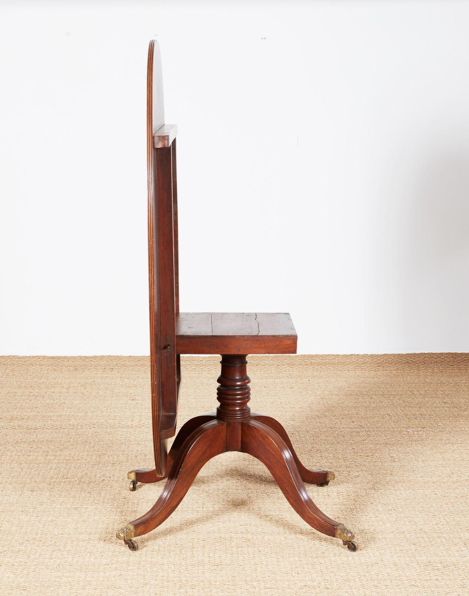 Georgian Oval Breakfast Table 9