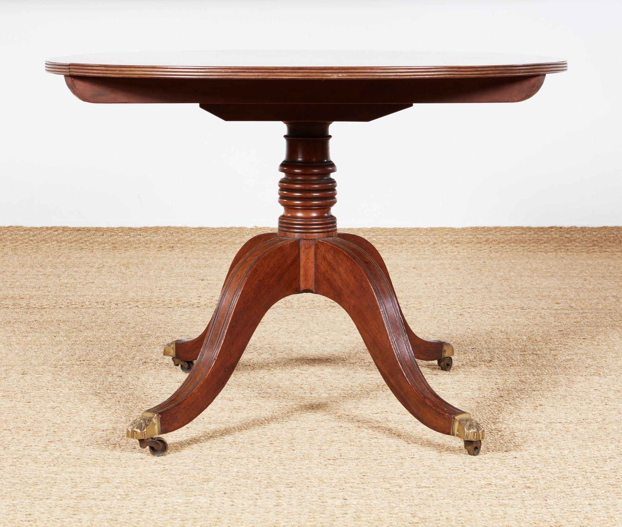 English Georgian Oval Breakfast Table