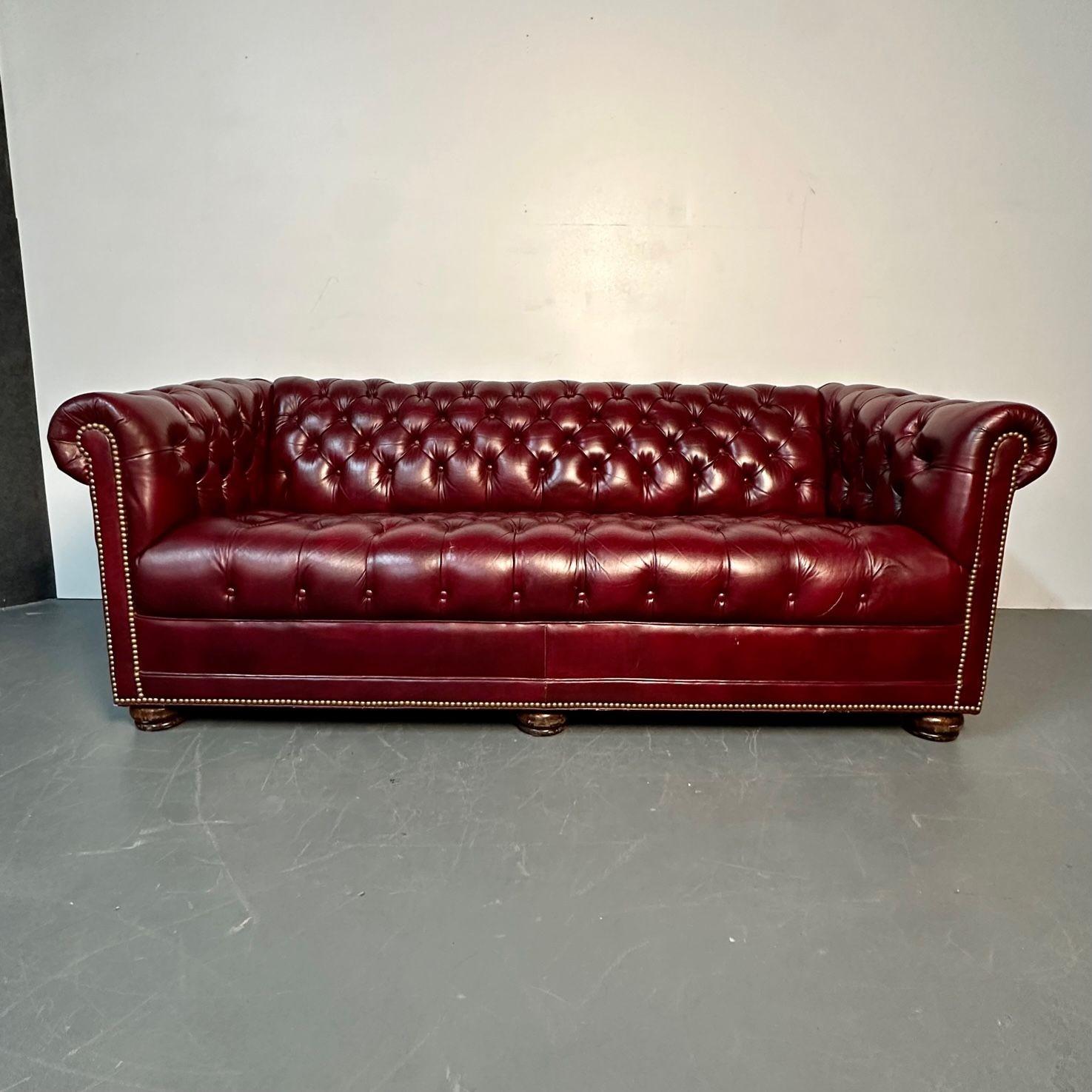 Georgian Oxblood Red Leather Chesterfield Sofa / Settee, Tufted, Bun Feet In Good Condition In Stamford, CT
