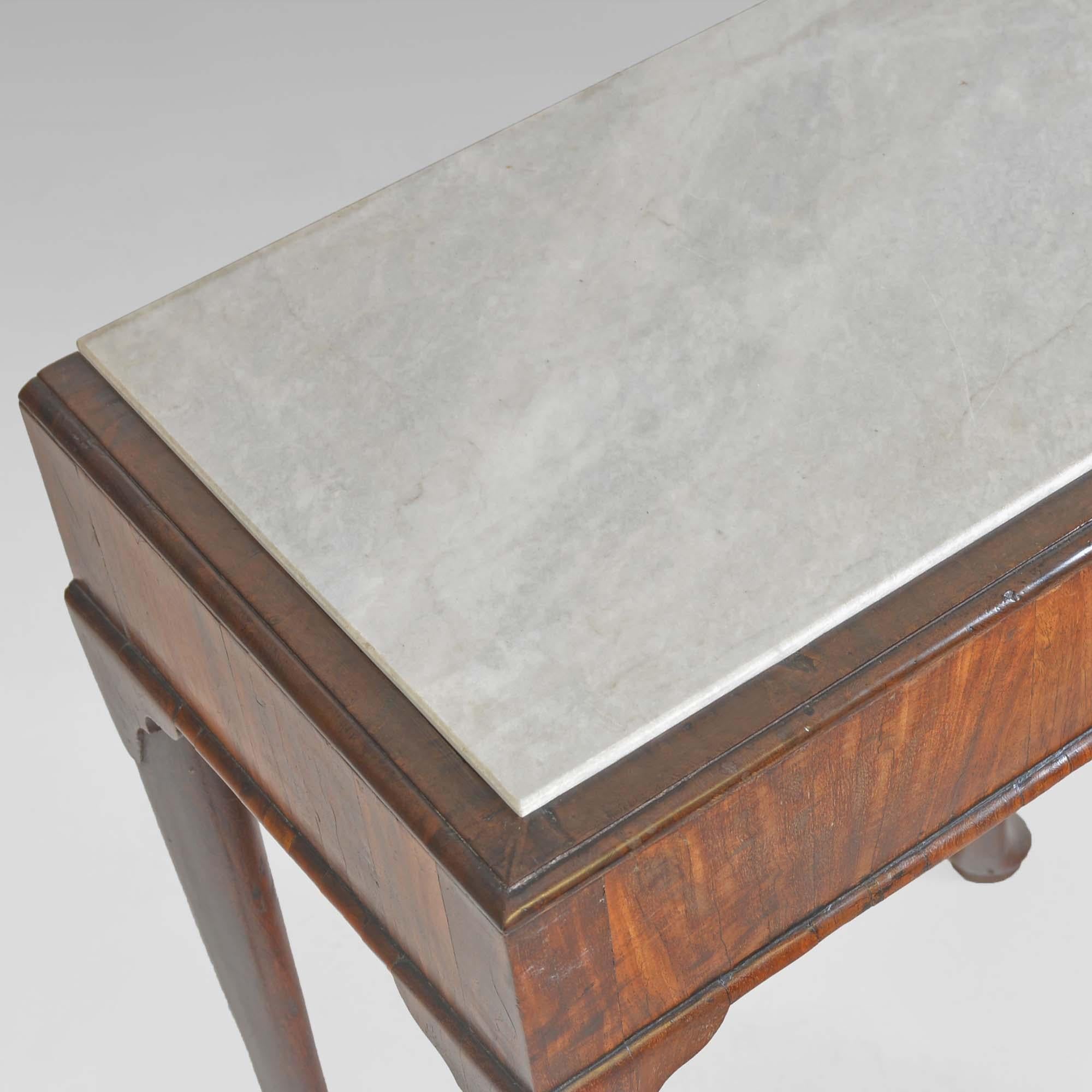 Padouk Georgian padouk pier table en vente