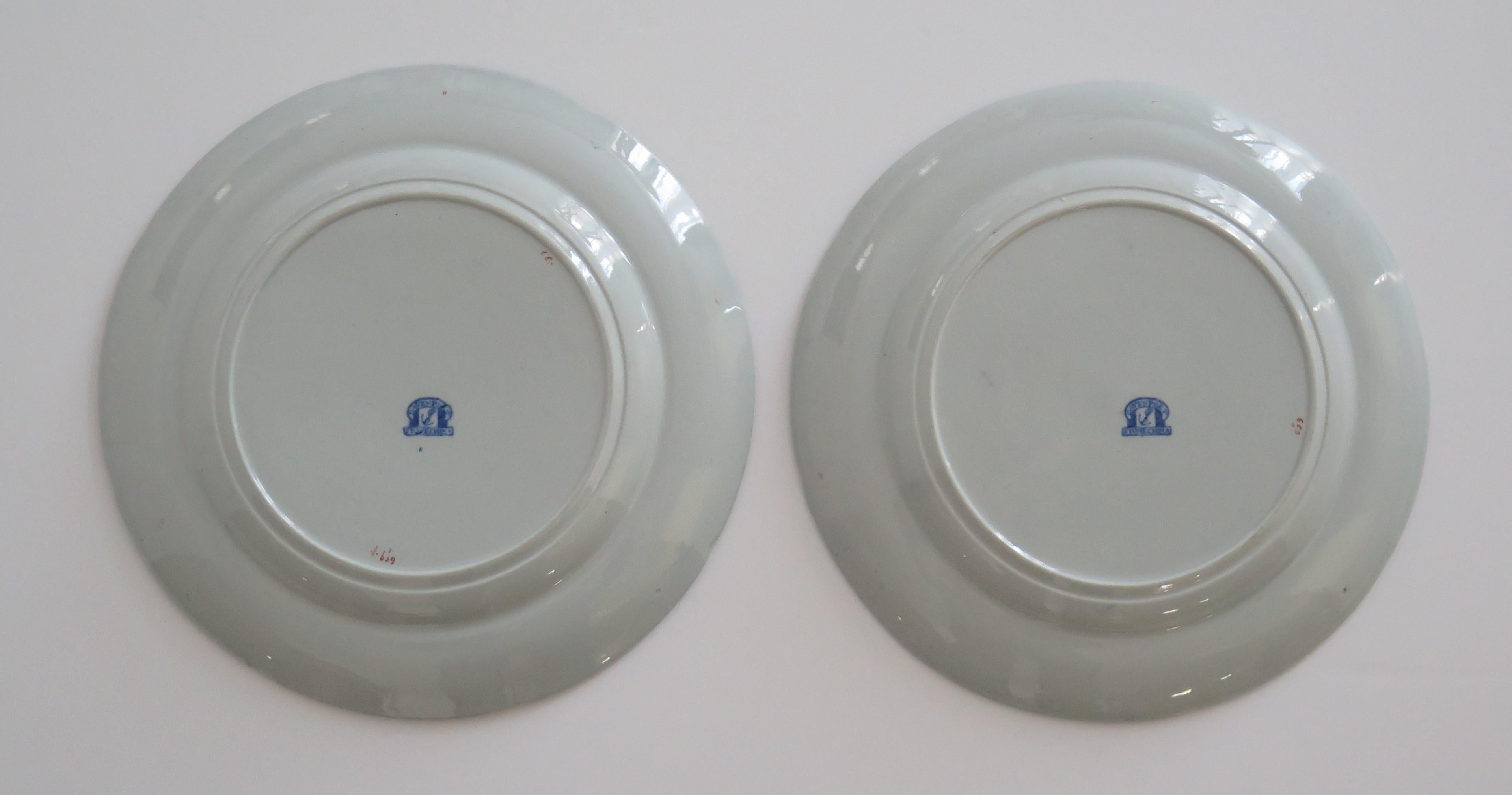 Georgian Pair Davenport Dinner Plates Ironstone Pattern 659, Circa 1815 In Good Condition For Sale In Lincoln, Lincolnshire