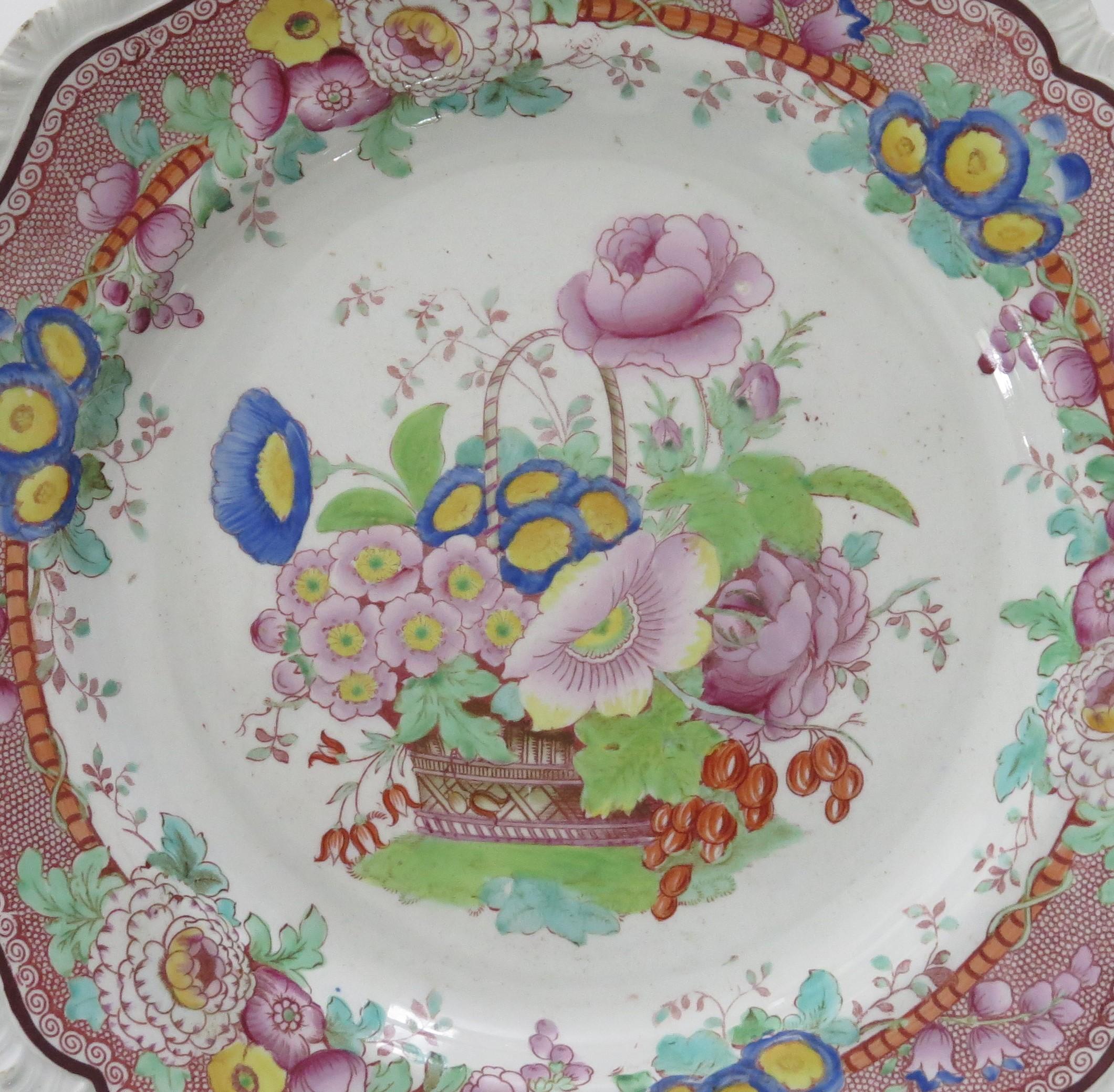 Georgian Pair Hicks and Meigh Ironstone Dinner Plates in Pattern 23, Circa 1815 In Good Condition In Lincoln, Lincolnshire