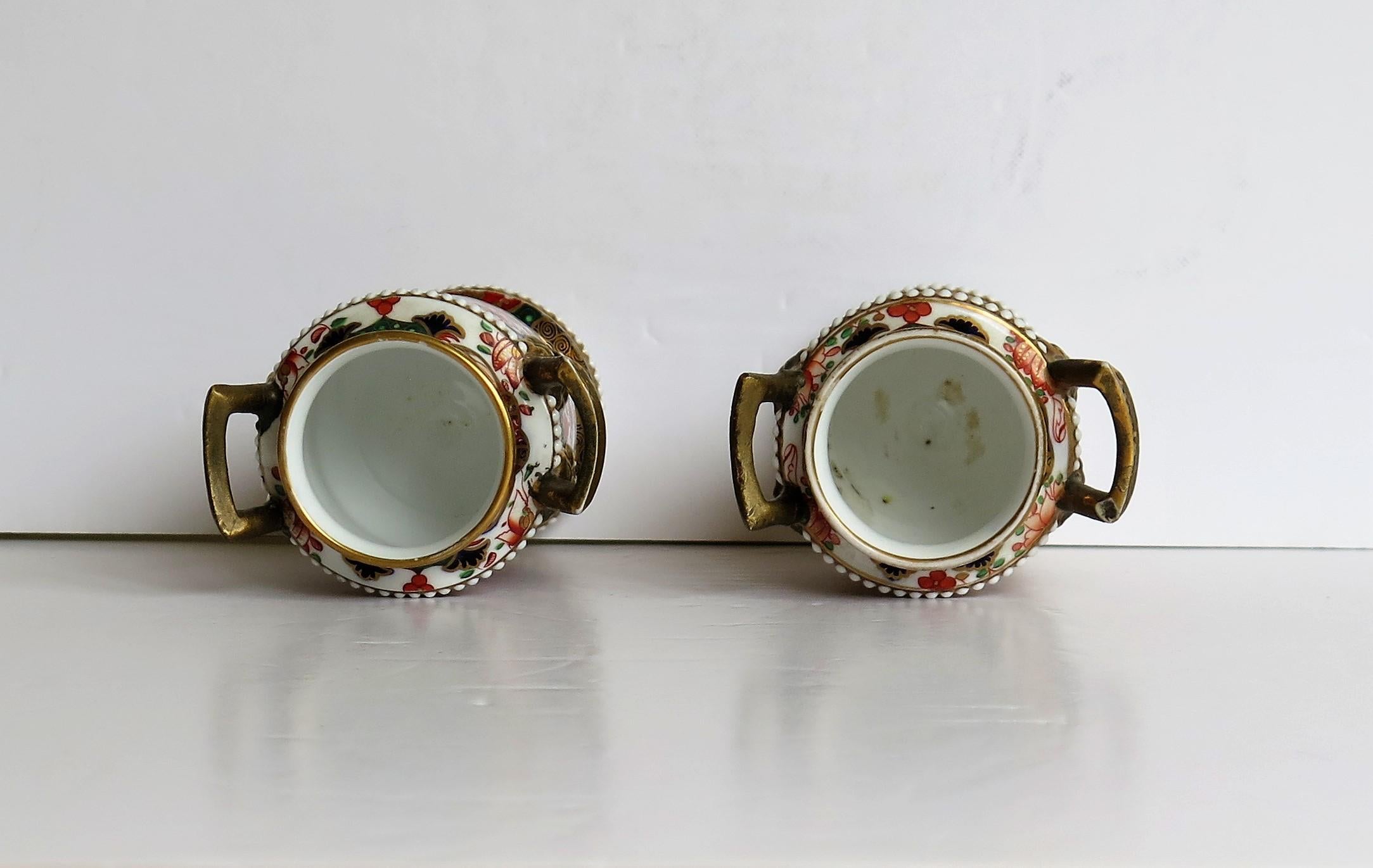 Porcelain Georgian Small Spode Vases Hand Painted Candlelight Pattern 967 circa 1815, Pair