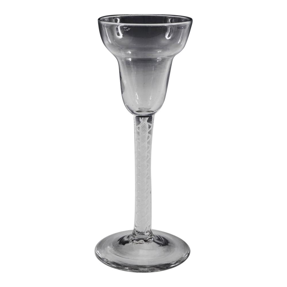 Verre à vin torsadé opaque géorgien à couvercle en forme de poêle, vers 1760