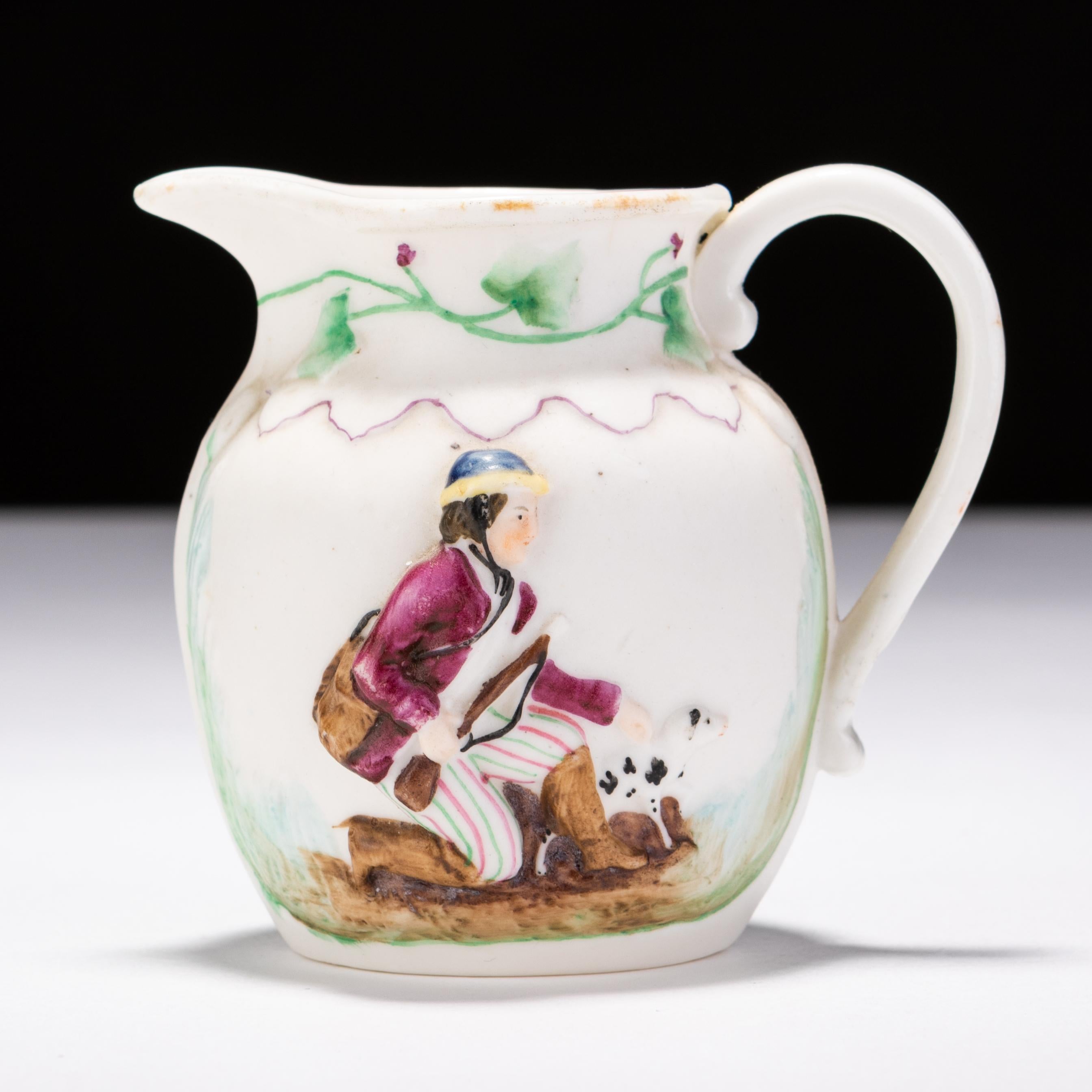 Georgian Parian Ware Hound Scene Jug Pitcher ca. 1820  In Good Condition For Sale In Nottingham, GB