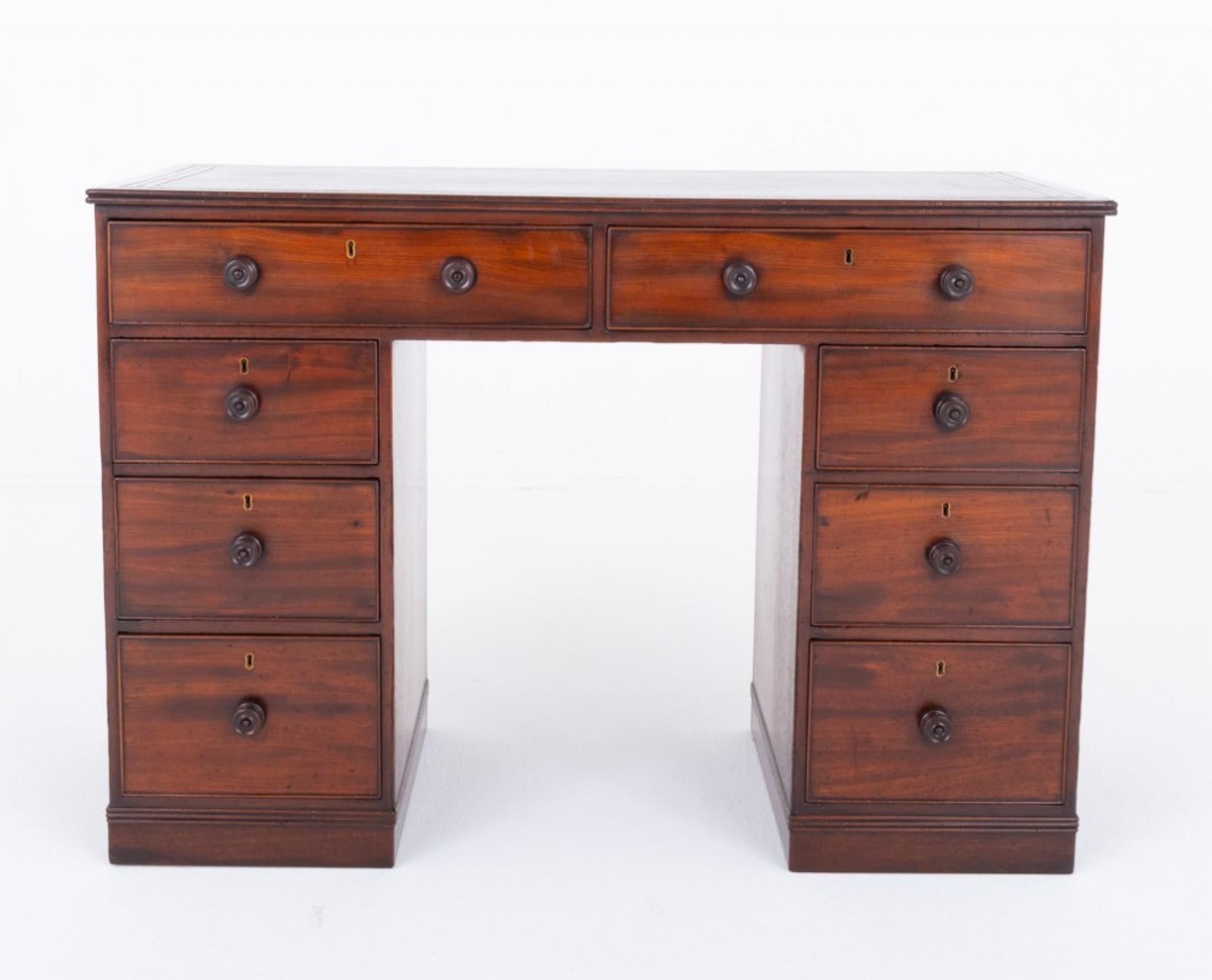 Bureau à piédestal géorgien Acajou Ancien écritoire en vente 1
