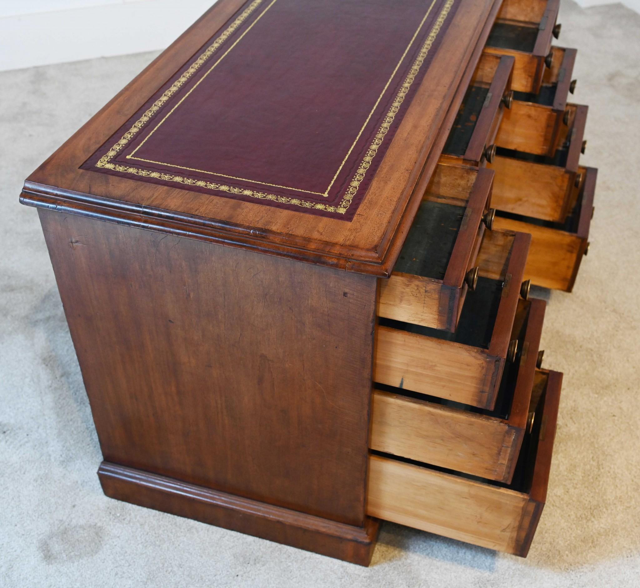 Early 19th Century Georgian Pedestal Desk Mahogany Knee Hole Writing Table 1820