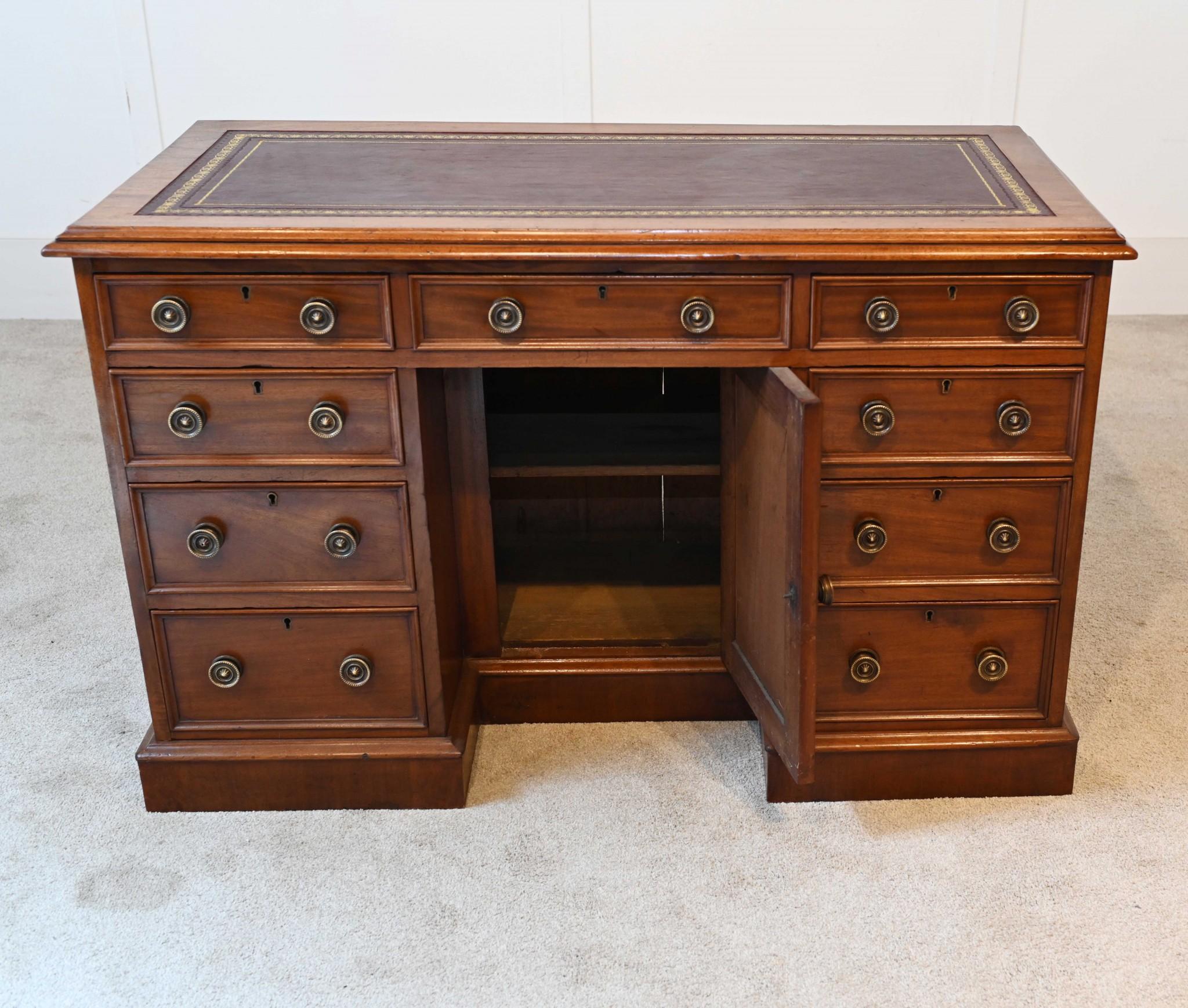 Georgian Pedestal Desk Mahogany Knee Hole Writing Table 1820 3