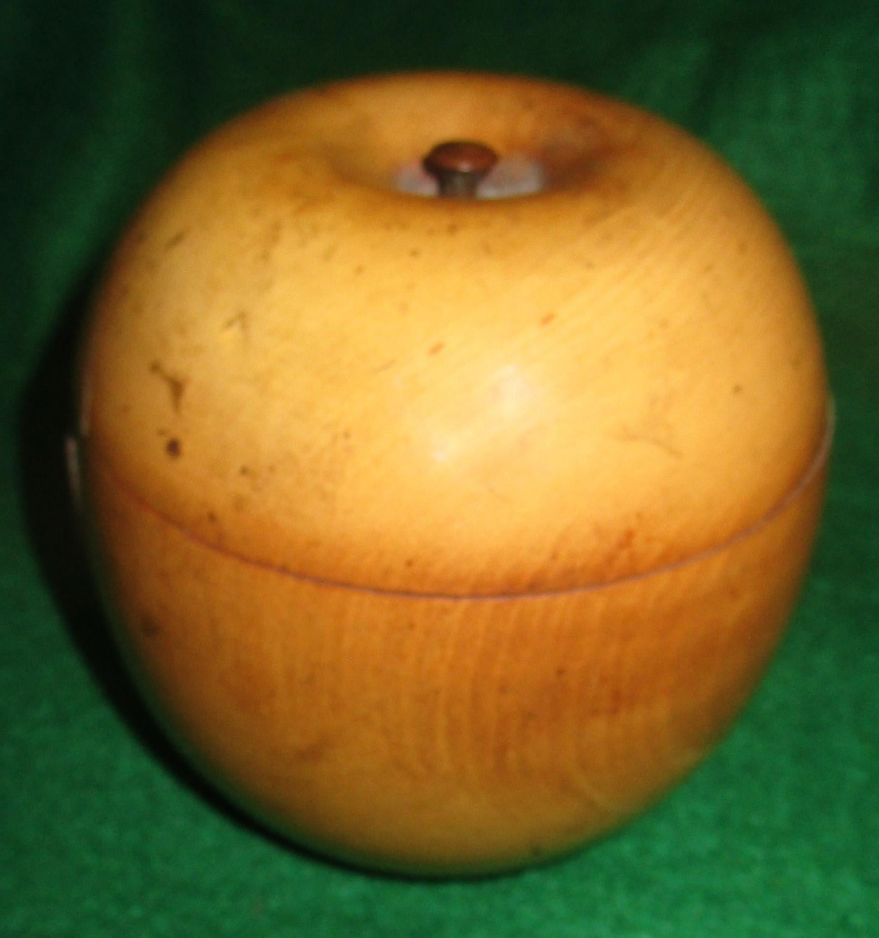 Apfelförmige Treen-Teedose aus der georgianischen Periode (Englisch) im Angebot