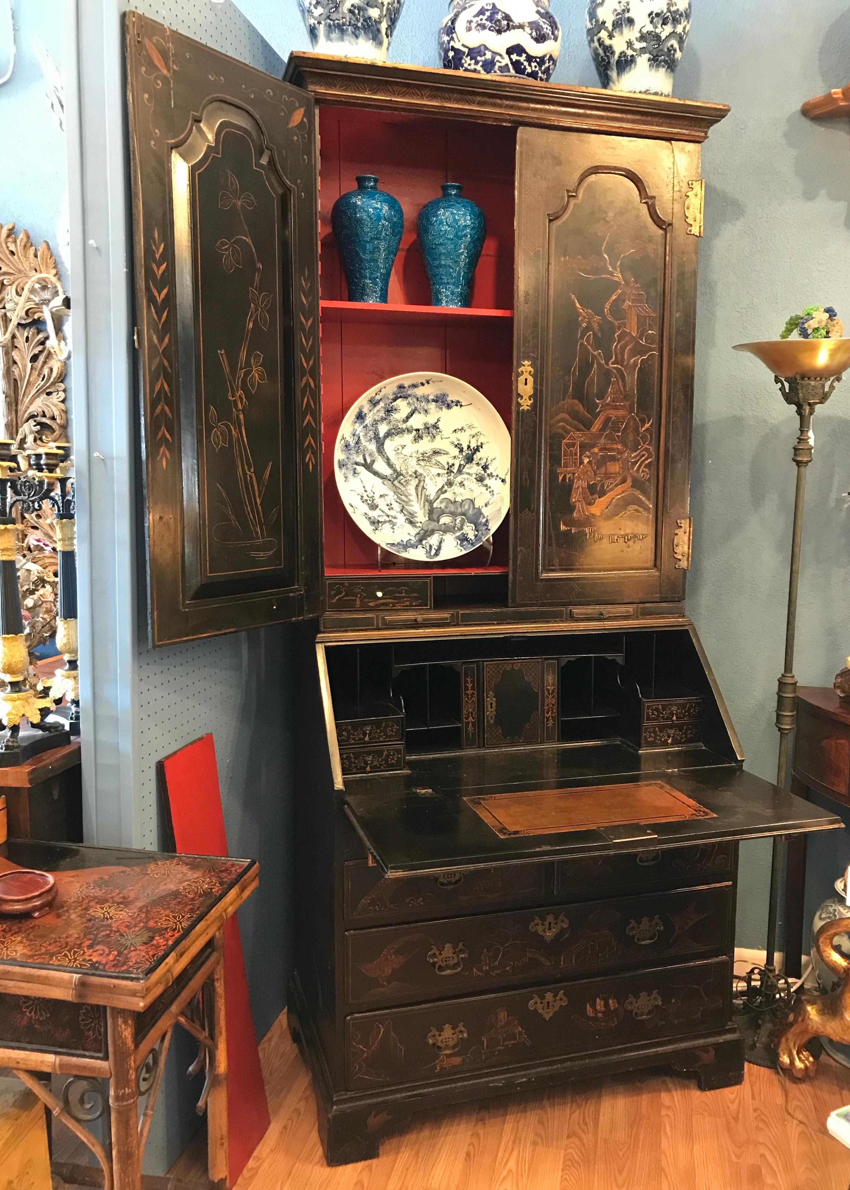 18th Century and Earlier Georgian Period Chinoiserie Secretary Desk / Bookcase