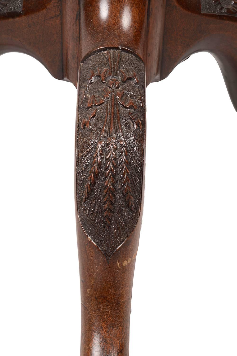Hand-Carved Georgian Period Mahogany Tripod Table, 19th Century