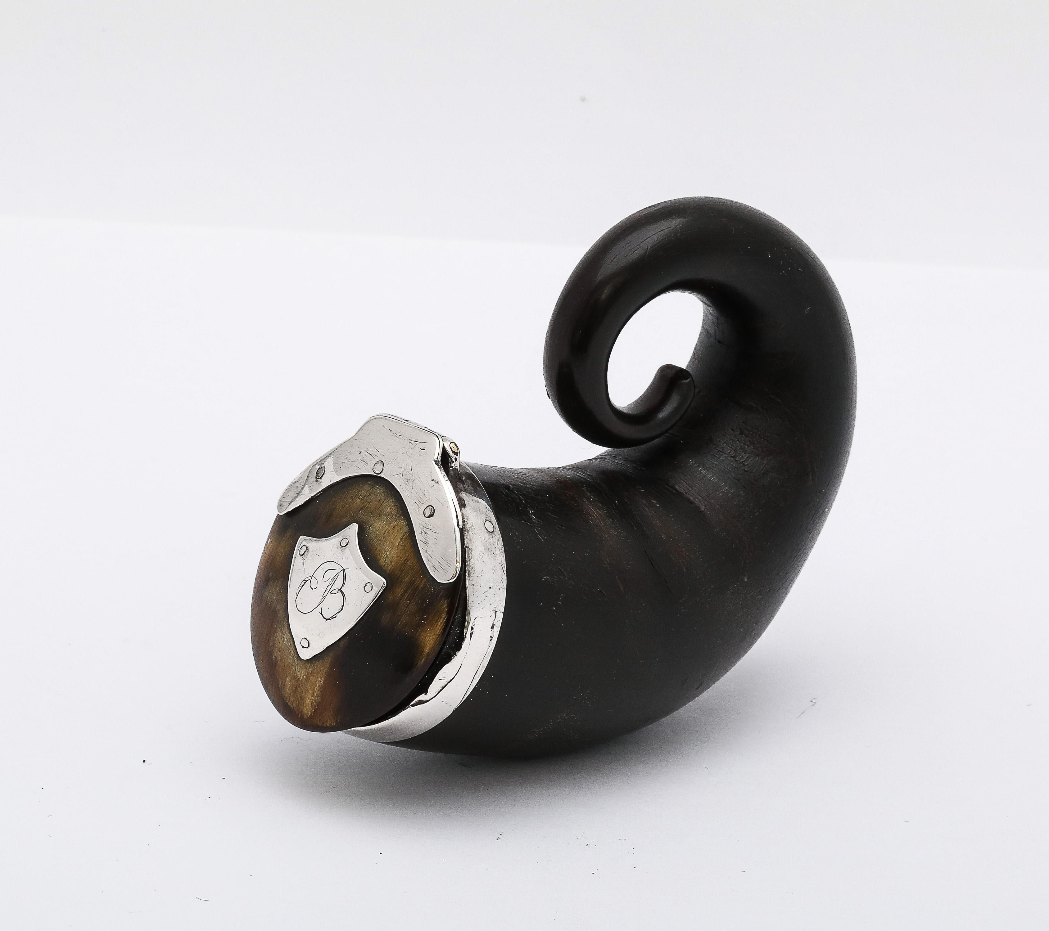 Ceorge III Period, sterling silver (unmarked, but tested)-mounted ram's horn snuff mull with hinged lid, Scotland,  Ca. 1790-1810. There is a shield-shaped
sterling silver cartouche on the lid that is engraved with the script letter B.
The mull